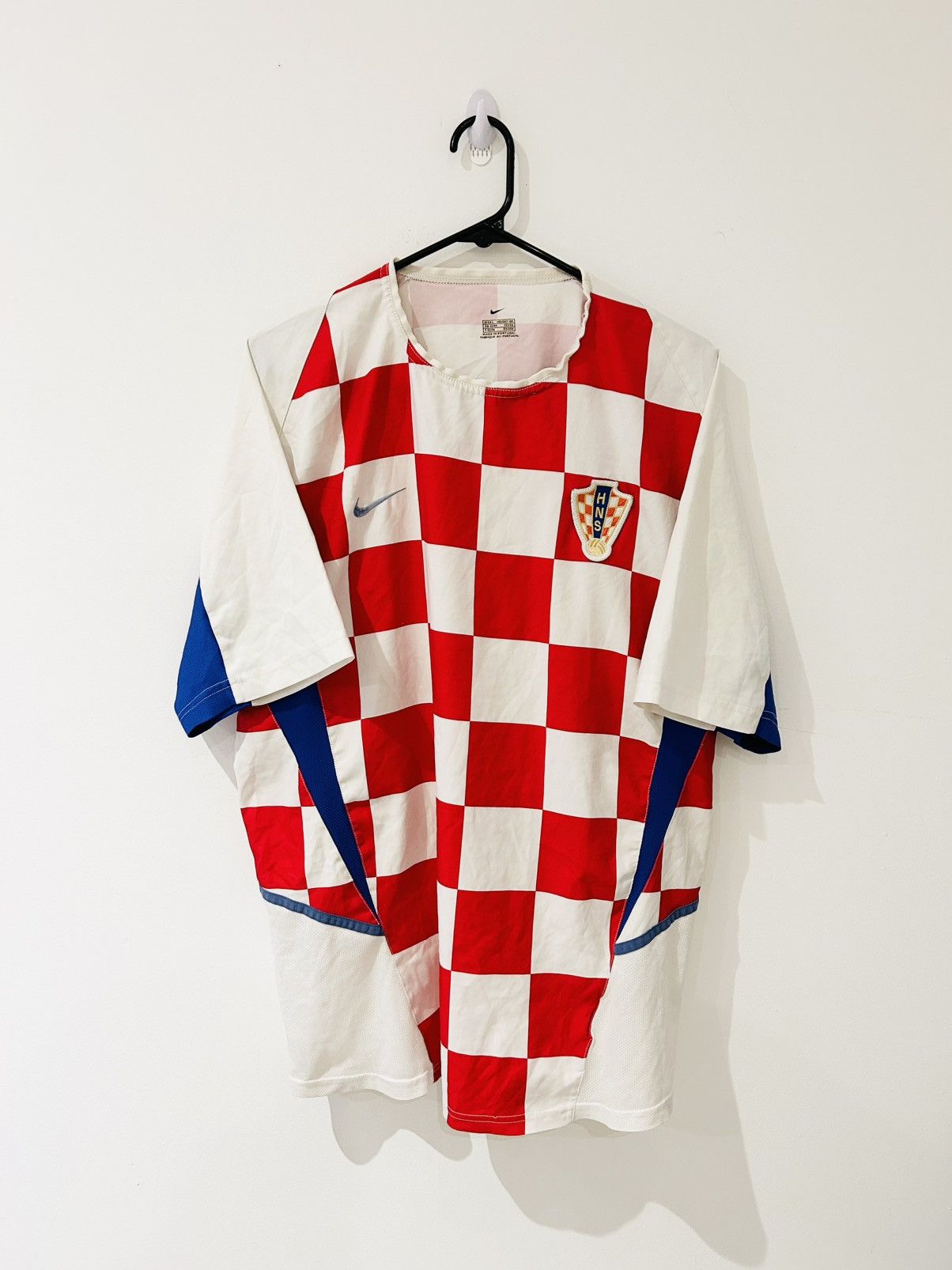 Nike × Vintage Croatia 2002 home jersey Size US L / EU 52-54 / 3 - 1 Thumbnail