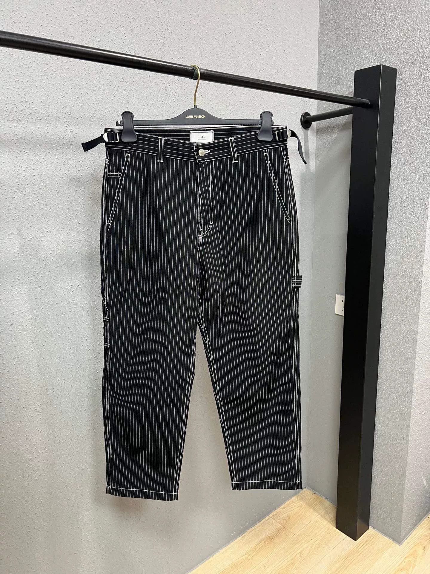 AMI Ami Striped Ankle-Length Pants Size US 30 / EU 46 - 1 Thumbnail