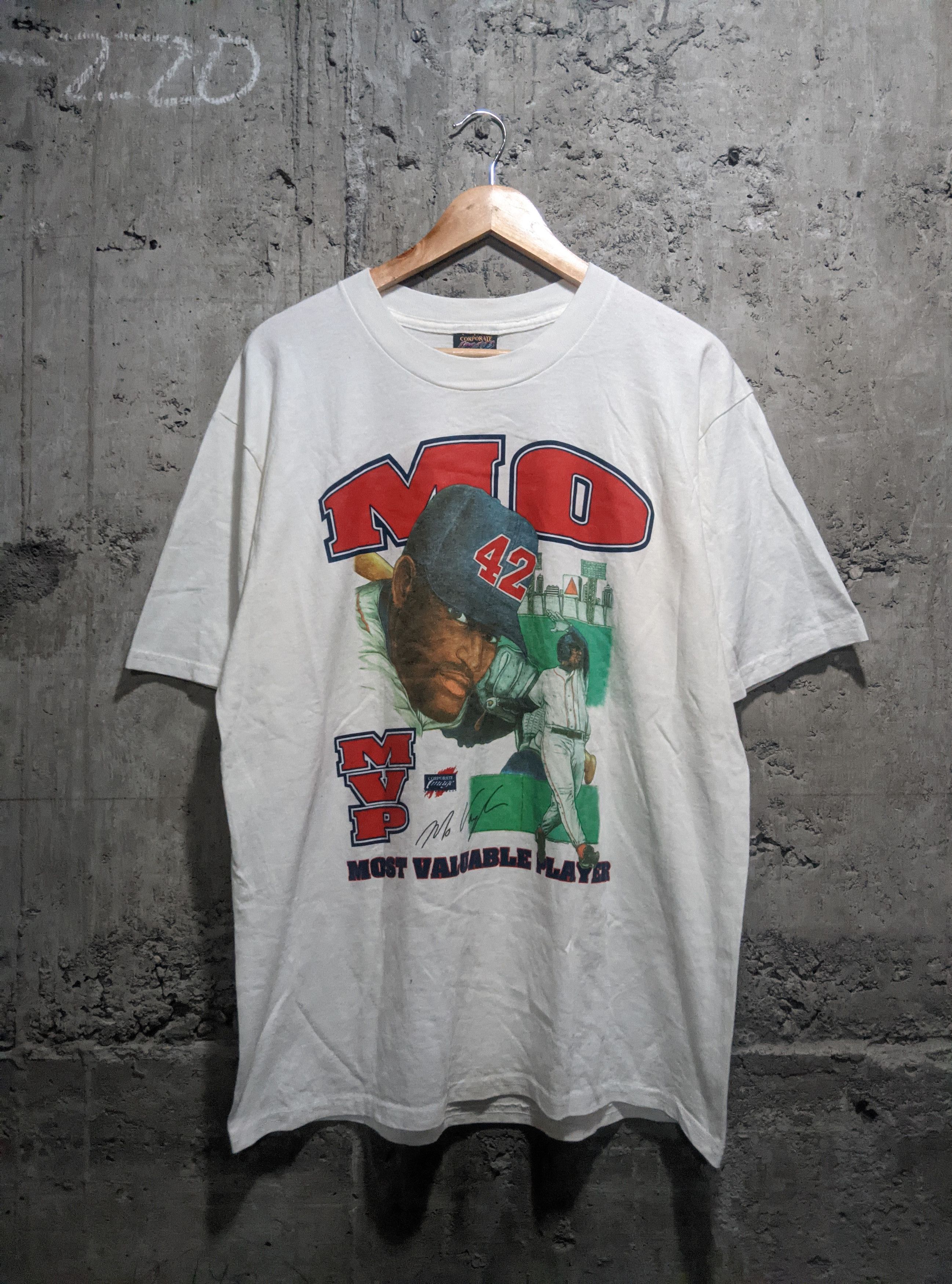 MLB Vintage 90s mo vaughn mvp mlb Boston red sox tshirt Size US XL / EU 56 / 4 - 1 Thumbnail