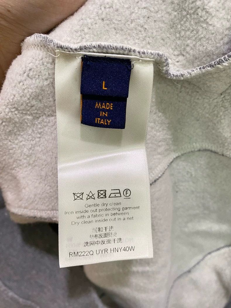 Louis Vuitton Louis Vuitton Grey presbyopic patchwork sweatshirt Size US L / EU 52-54 / 3 - 4 Thumbnail