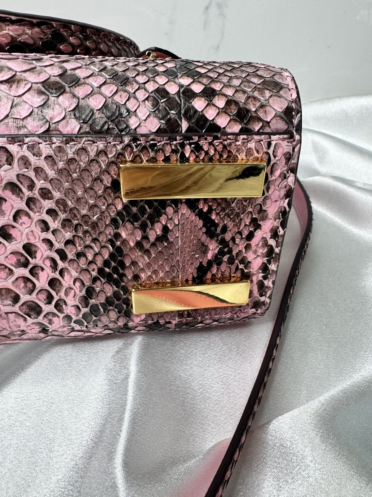 Michael Kors RARE 2015 Michael Kors Pink Python Casey Satchel Bag Size ONE SIZE - 19 Thumbnail