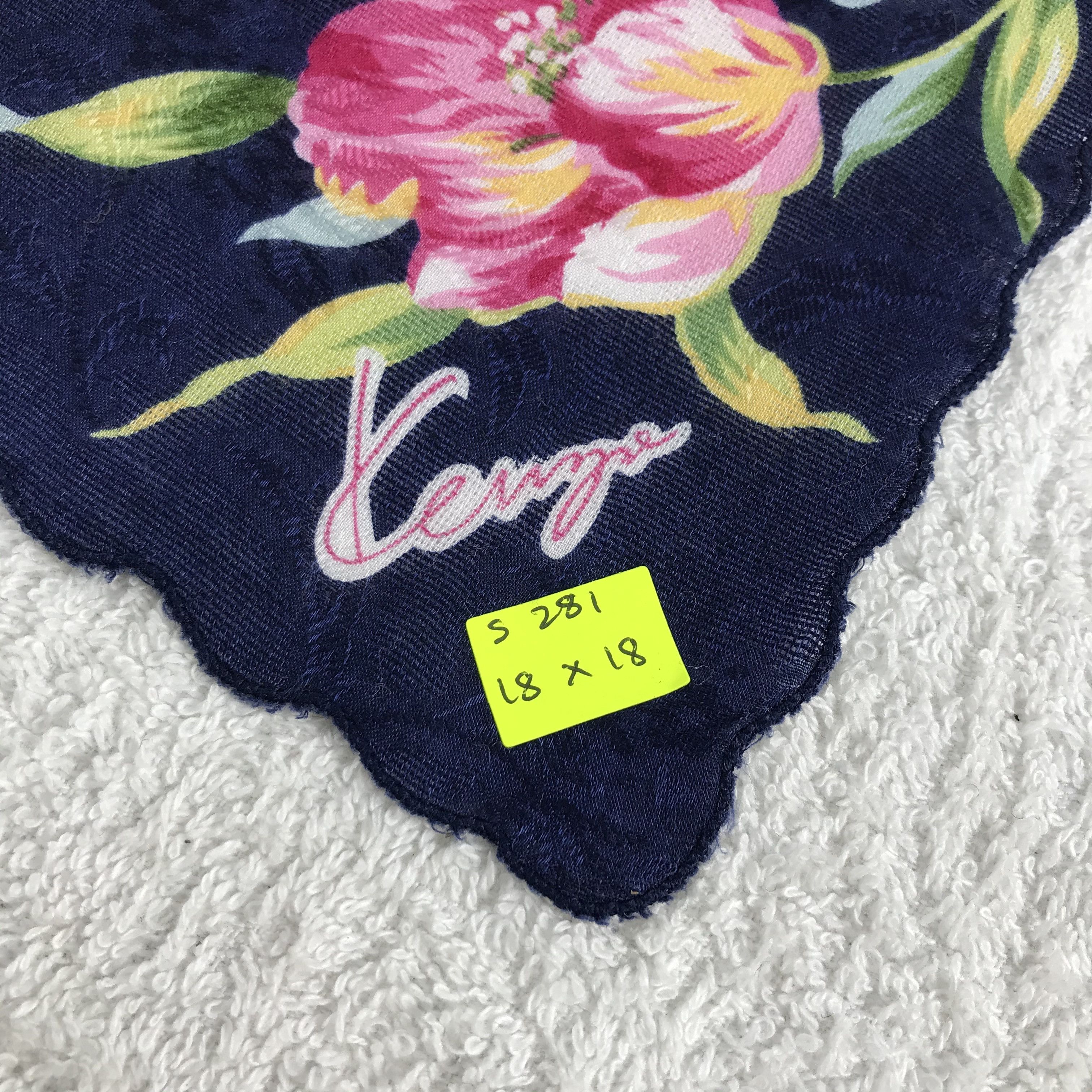 Kenzo × Vintage Kenzo Bandana / Handkerchief / Neckerchief - S281 Size ONE SIZE - 5 Thumbnail