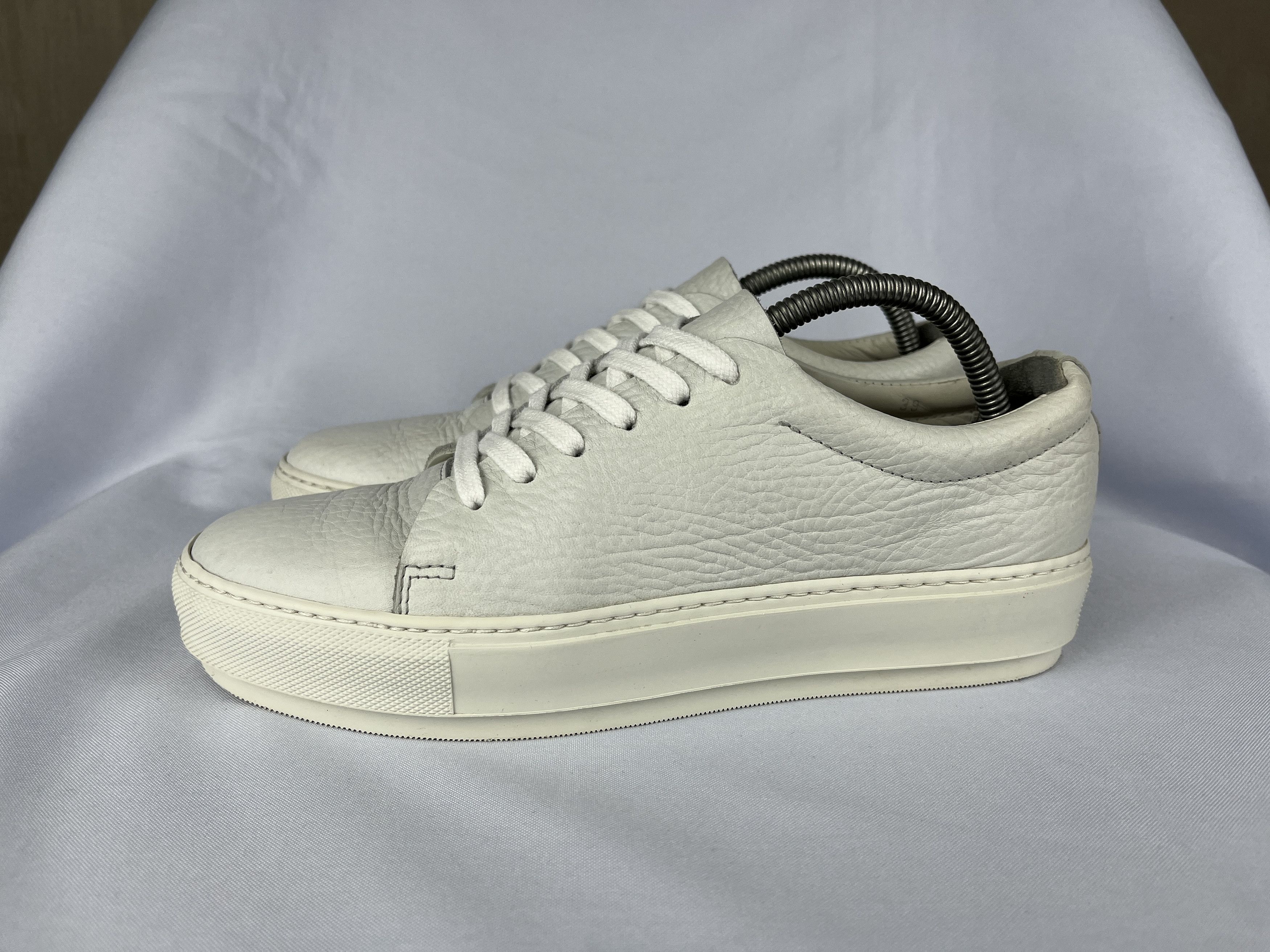 Acne Studios × Genuine Leather Acne Studios Abriana Leather Sneakers Shoes EU 39 UK 6 US 9 Size US 9 / IT 39 - 1 Thumbnail