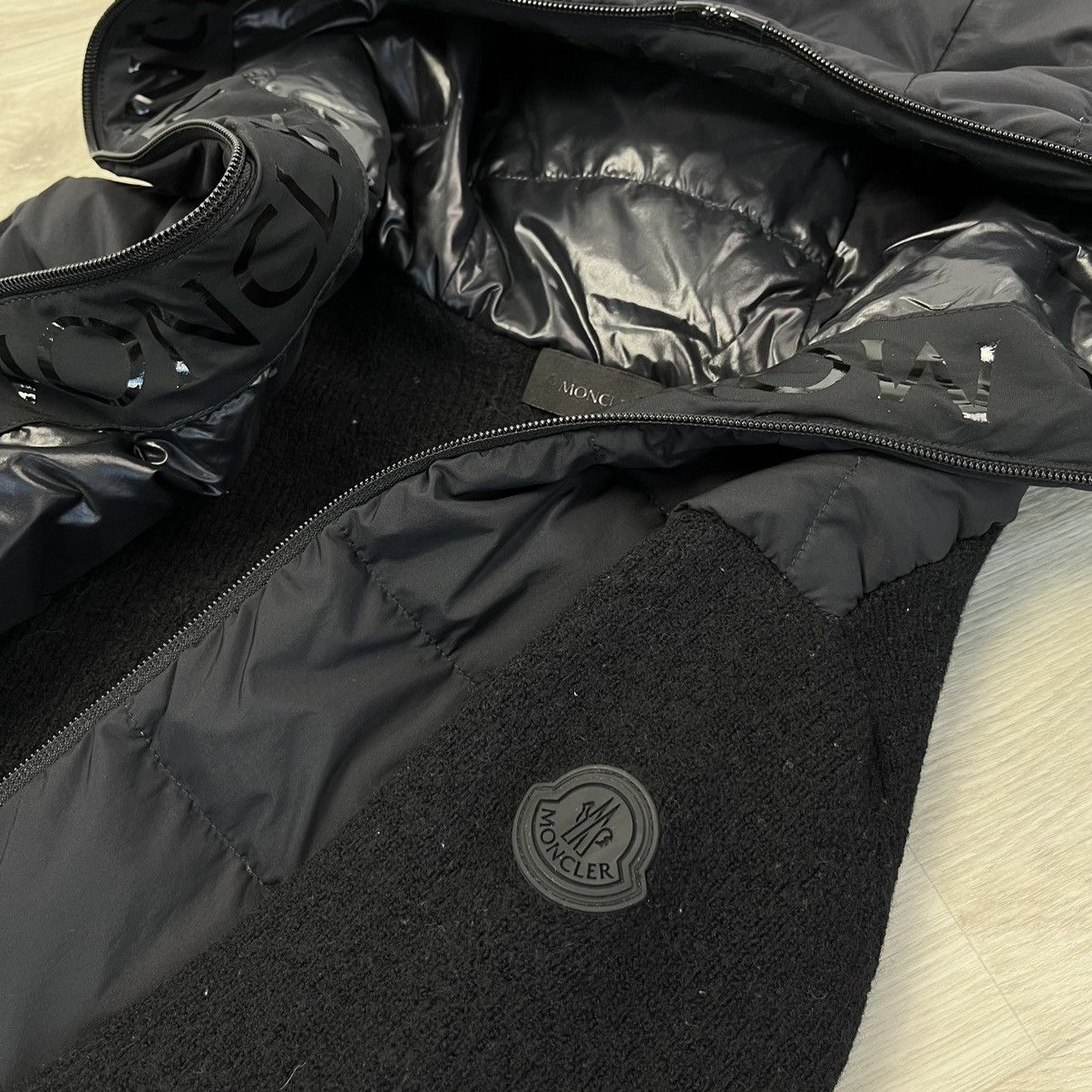 Moncler MONCLER CARDIGAN TRICOT HOODED DOWN PUFFER JACKET women’s L Size L / US 10 / IT 46 - 2 Thumbnail