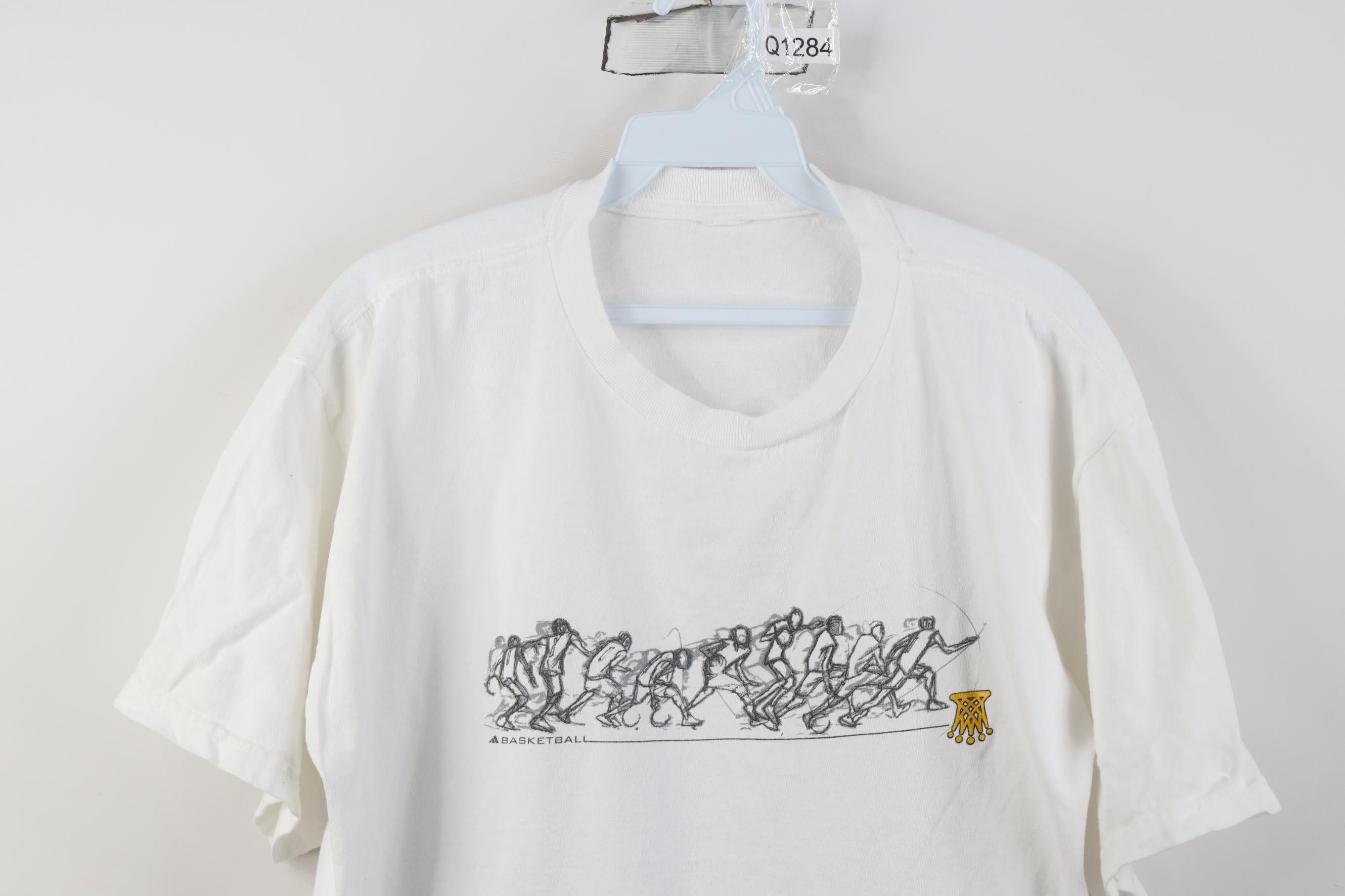 Adidas Vintage 90s Adidas Basketball Sketch T-Shirt White Cotton Size US M / EU 48-50 / 2 - 2 Thumbnail