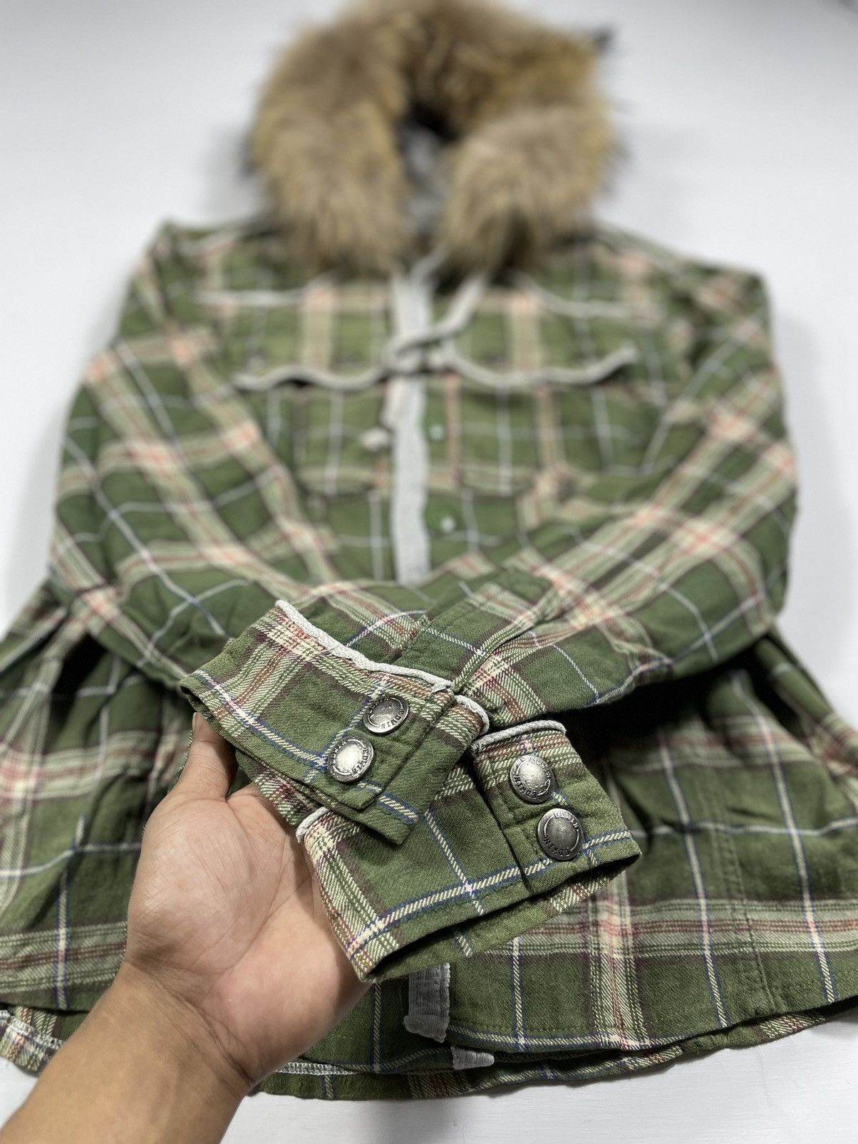 Japanese Brand VINTAGE EDWIN FADED FUR HOODIE FLANEL WESTERN STYLE Size US M / EU 48-50 / 2 - 5 Thumbnail