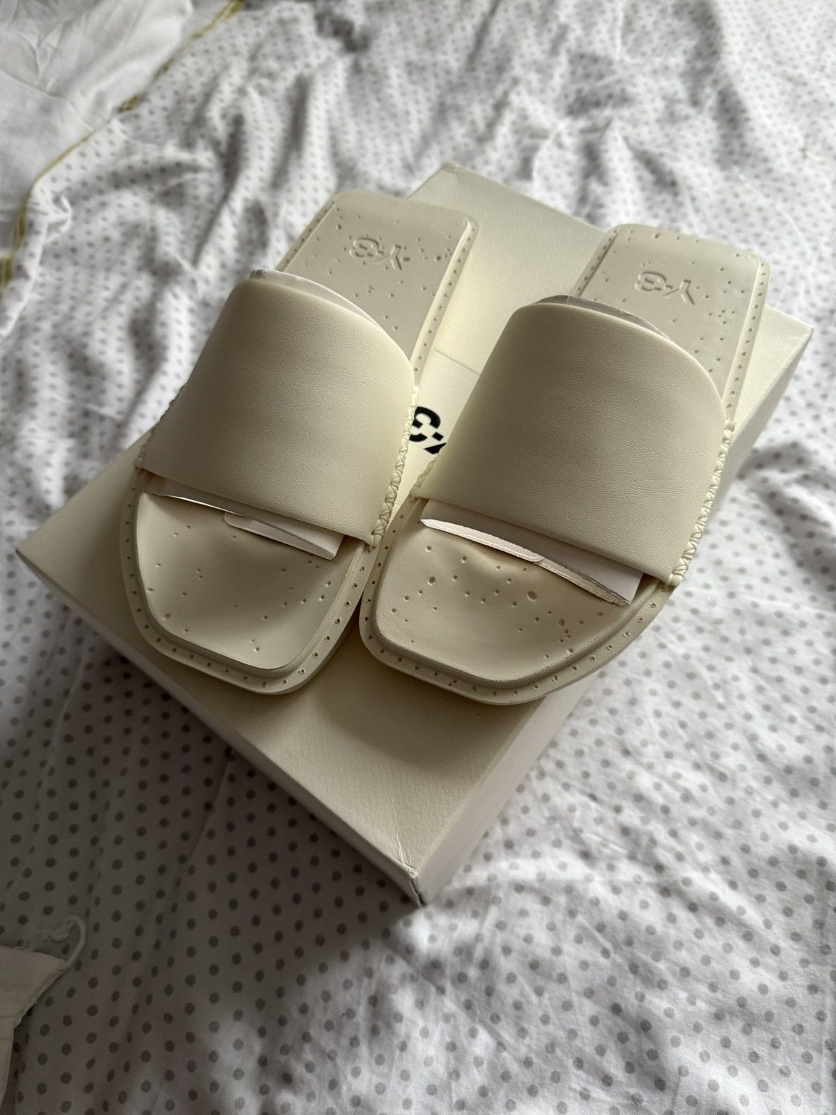 Y-3 Adidas slide Y-3 Size US 7 / EU 40 - 1 Thumbnail