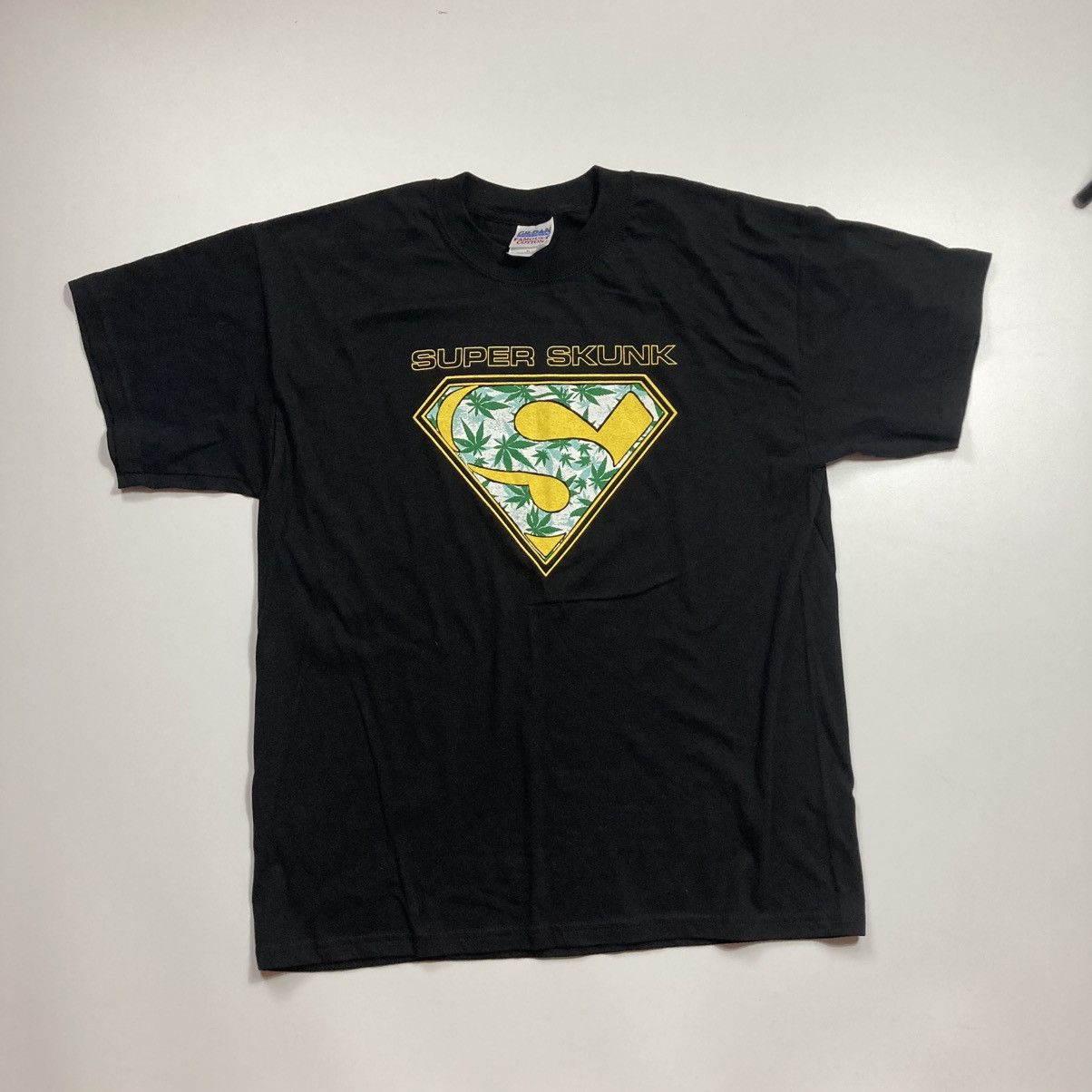 Rap Tees vintage y2k ali g indahouse super skunk movie tee Size US XL / EU 56 / 4 - 1 Thumbnail