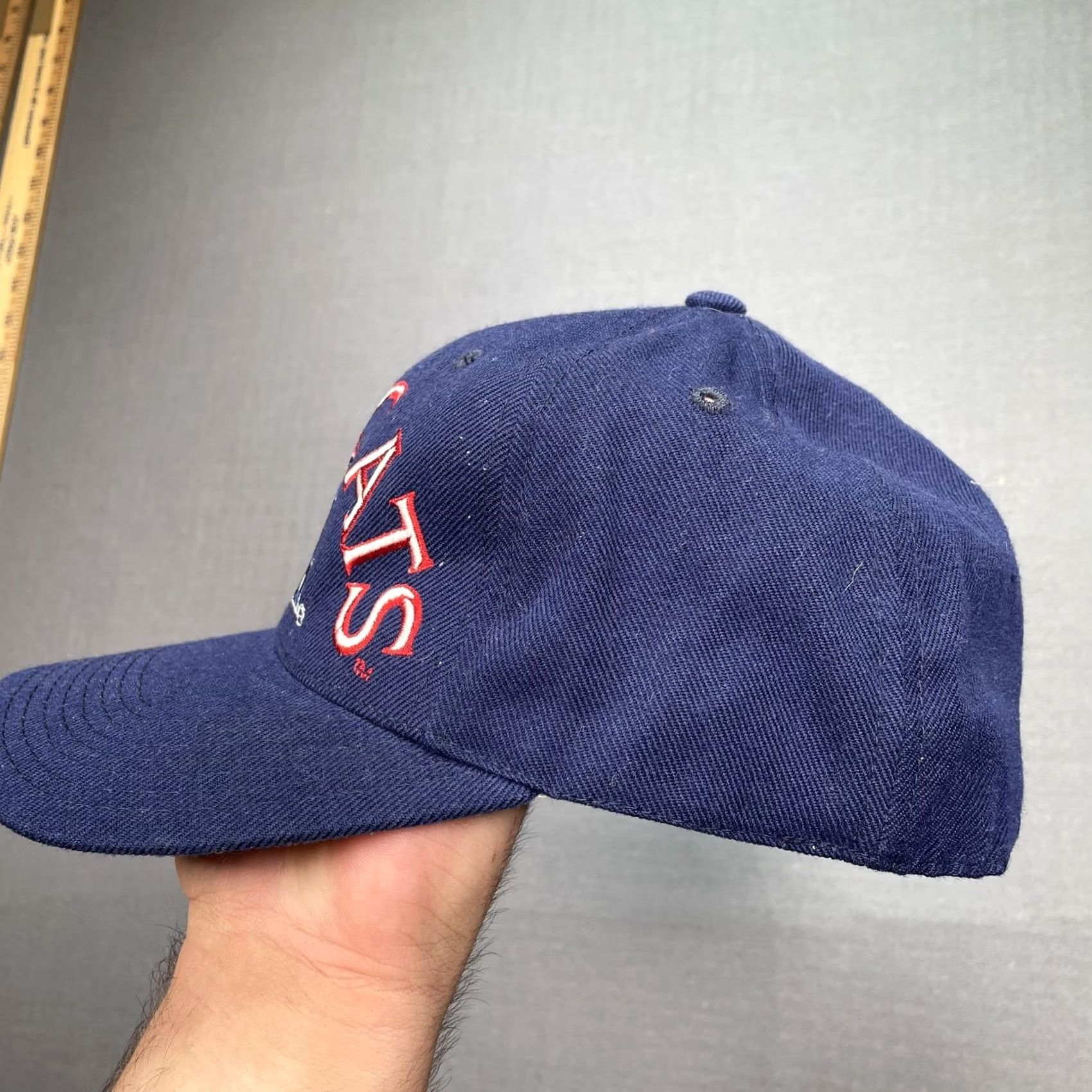Sports Specialties VINTAGE Sports Specialties Arizona Wildcats Hat Cap Fitted Mens M Blue Navy 90s Baseball Cap Sports Specialties Mens Medium Mens Boys Girls Size ONE SIZE - 3 Thumbnail