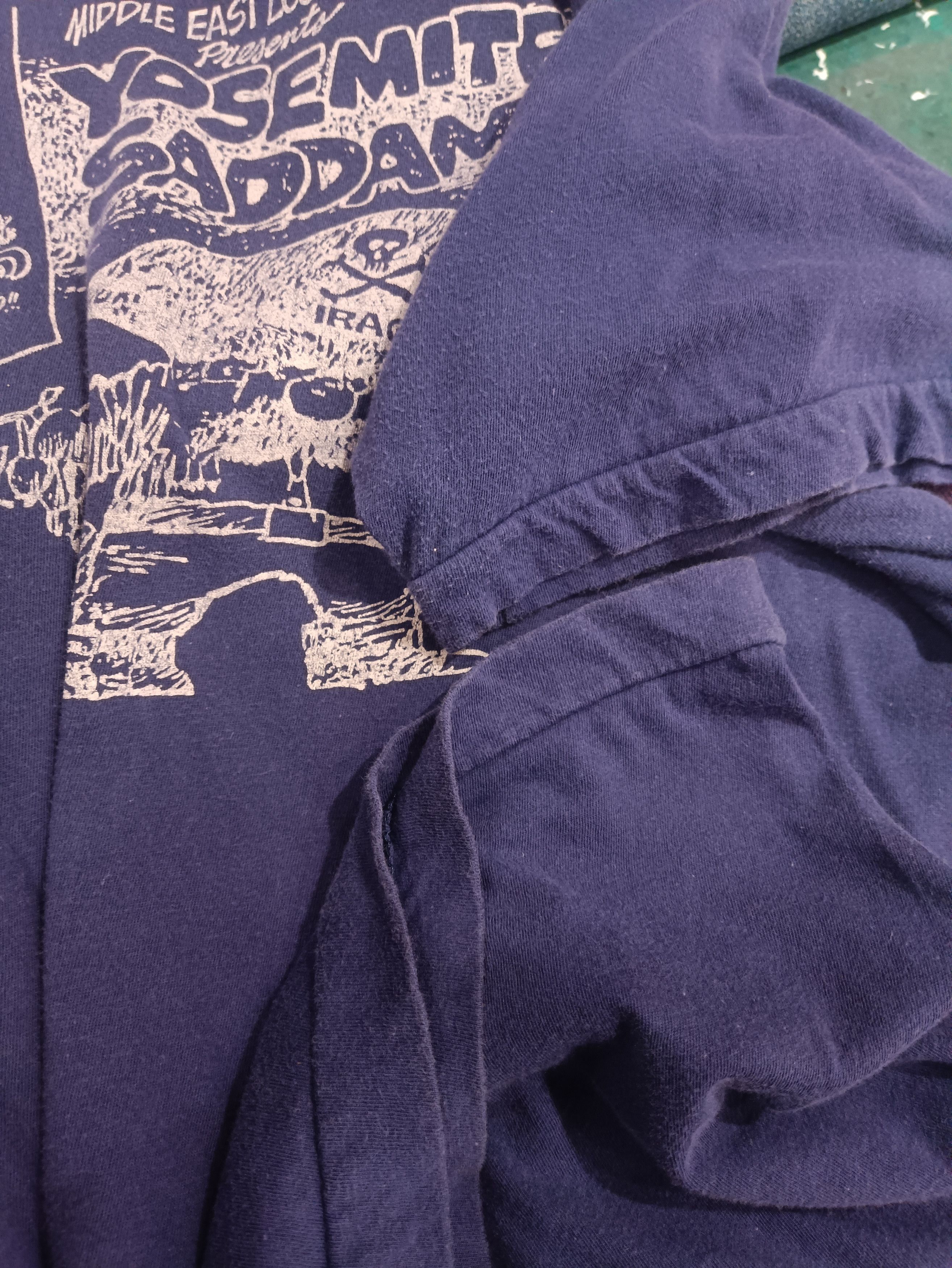 Fuck Art, Make Tees × Vintage vintage 90s yossamite saddam Size US L / EU 52-54 / 3 - 4 Thumbnail