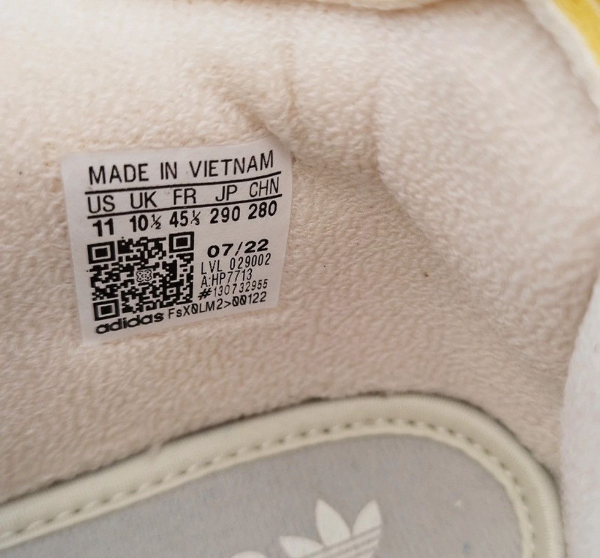 Adidas Adidas Cozy ZX 8000 Size US 11.5 / EU 44-45 - 7 Thumbnail