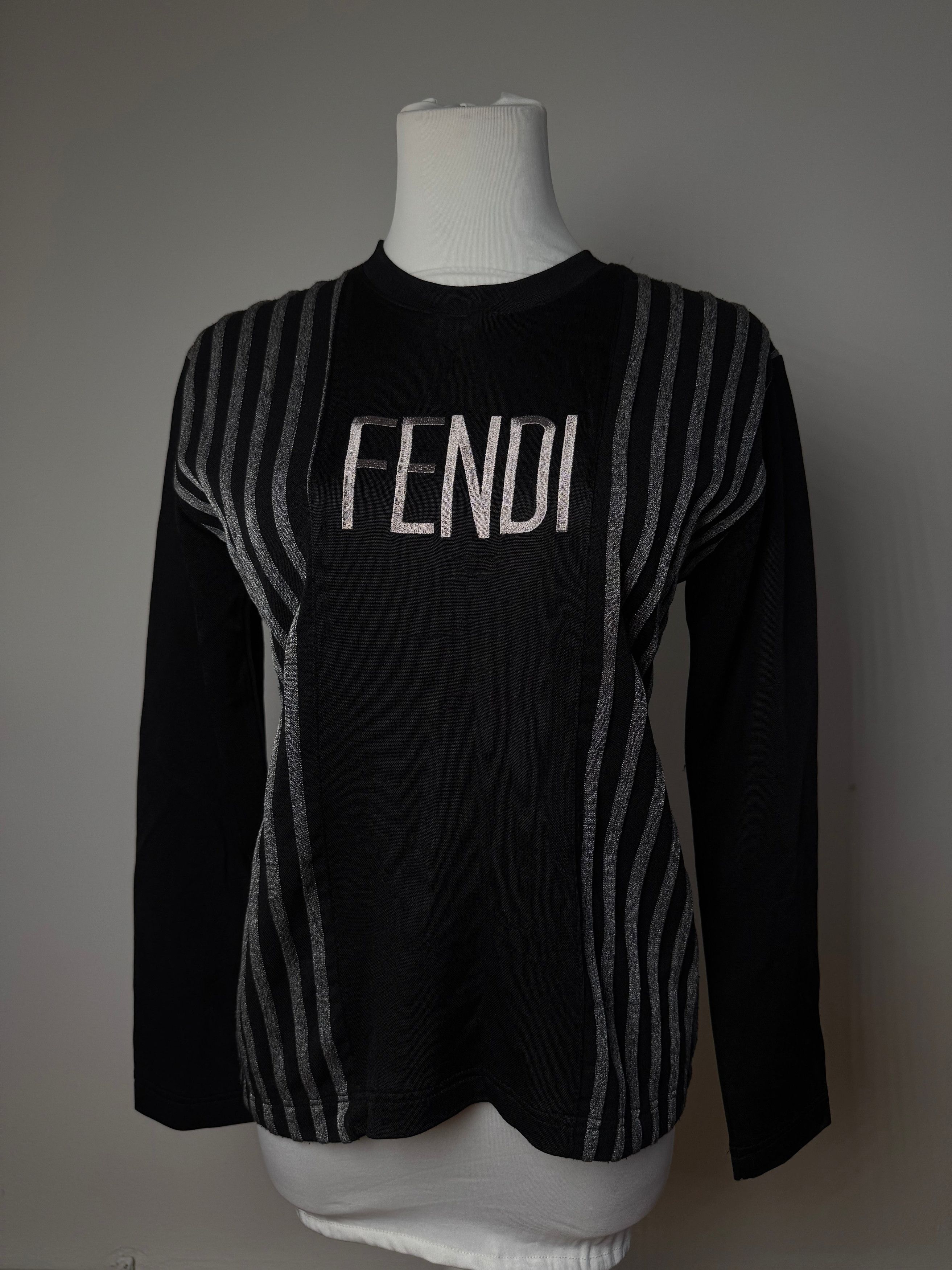 Fendi Vintage Polyester Striped Sweater M Size XS / US 0-2 / IT 36-38 - 1 Thumbnail