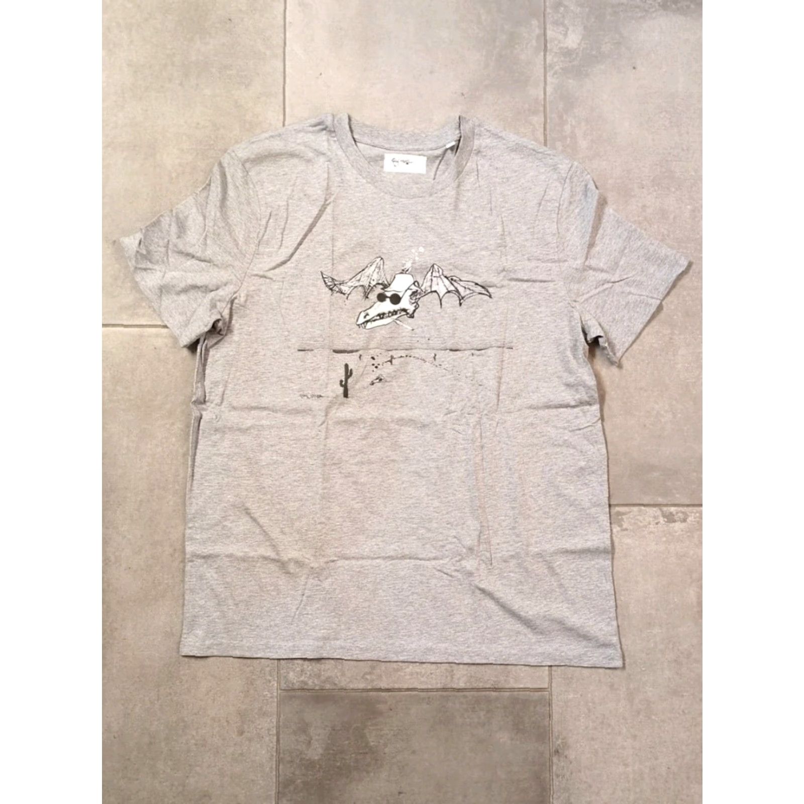 Hunter VINTAGE Fear and Loathing in Las Vegas t shirt mens XL Gray Ralph Steadman Hunter S. Size US XL / EU 56 / 4 - 2 Thumbnail