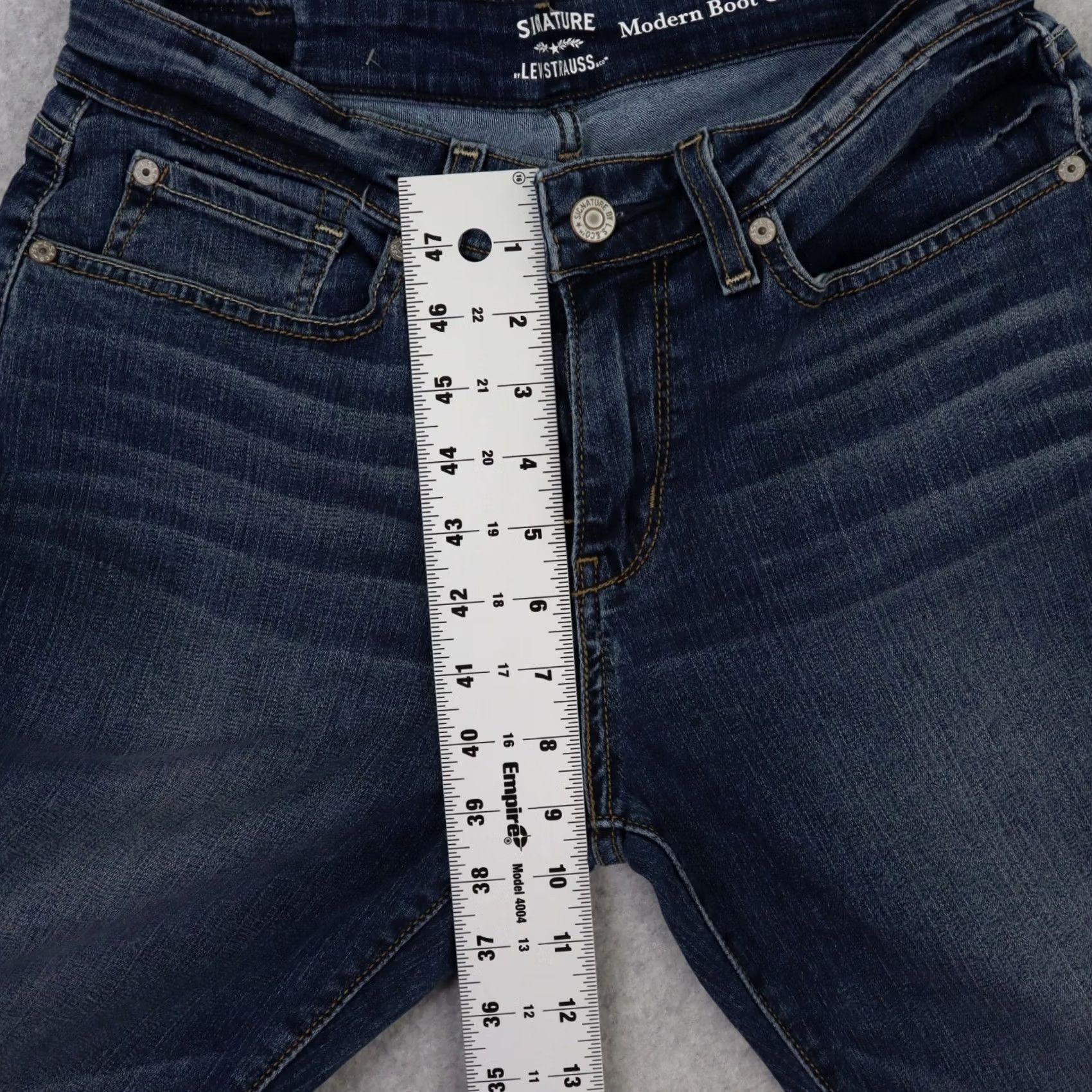 Levi's Levi Strauss Signature WOMEN Jeans Size 30 Boot Cut Blue Denim Size 30" / US 8 / IT 44 - 6 Thumbnail