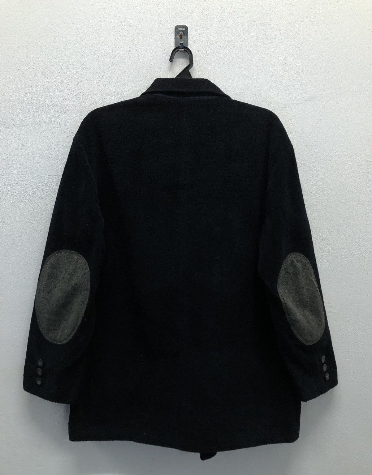 Emporio Armani Emporio Armani Made In Italy Coats Size XL / US 12-14 / IT 48-50 - 2 Thumbnail