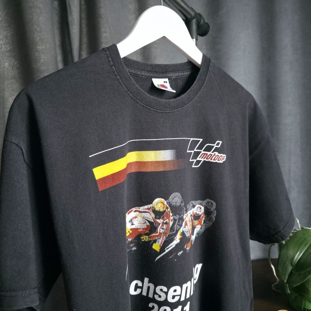 Fruit Of The Loom ULTRA RARE Vintage 2011 MotoGP Sachsenring T-Shirt Rossi Size US L / EU 52-54 / 3 - 3 Thumbnail