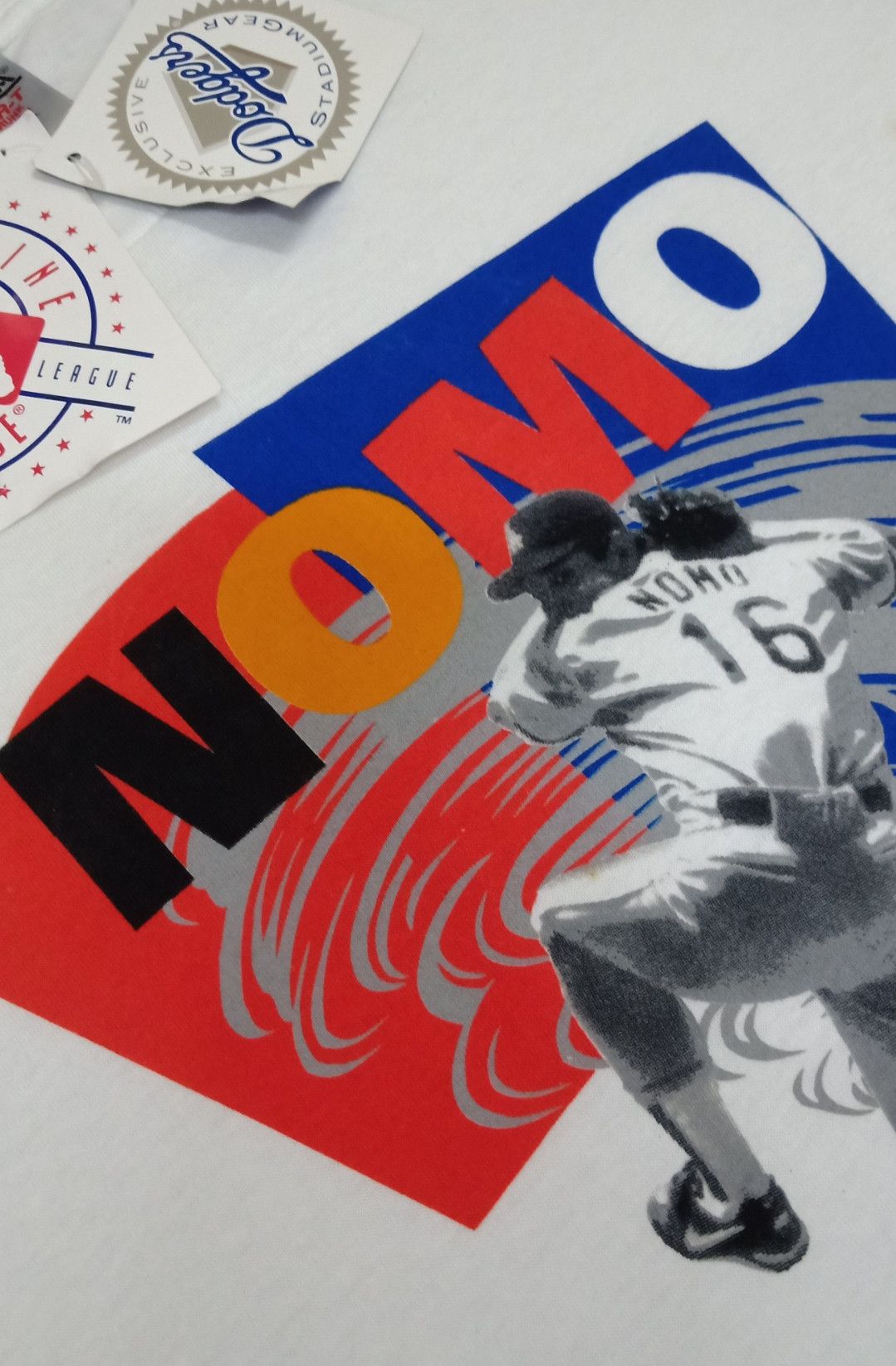 MLB Vintage 90s NOS Hideo Nomo "The Tornado" LA Dodgers T-shirt Size US L / EU 52-54 / 3 - 8 Thumbnail