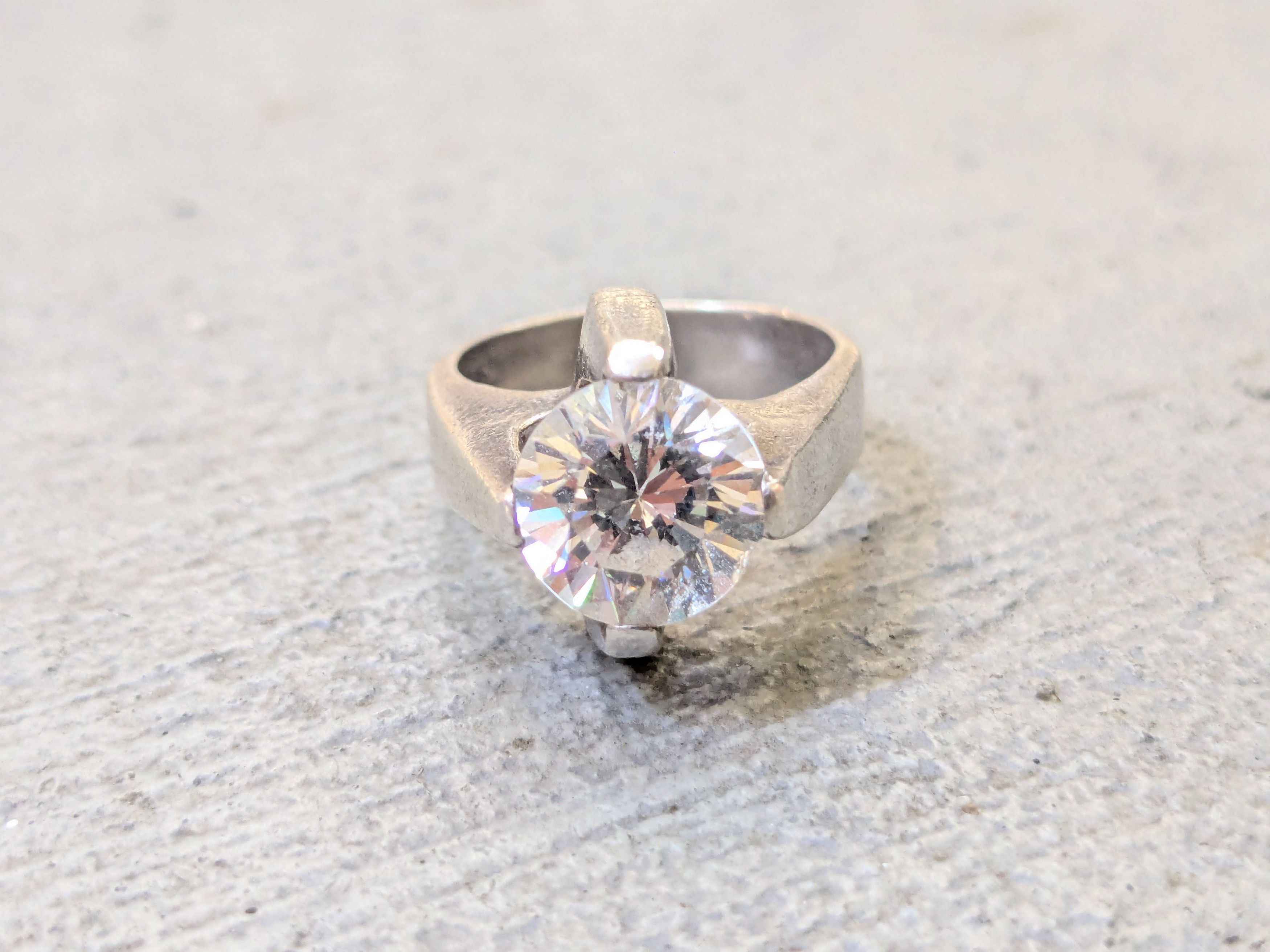 Jewelry Vintage Sterling Silver Ring CZ 7.5 Modern Avant Garde Size ONE SIZE - 3 Thumbnail