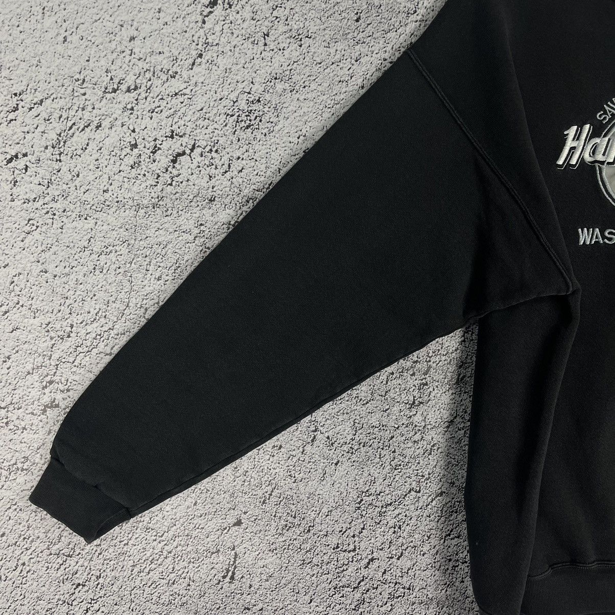 Hard Rock Cafe Vintage 🌎 Hard Rock Cafe Washington D.C. faded sweatshirt Size US M / EU 48-50 / 2 - 9 Thumbnail