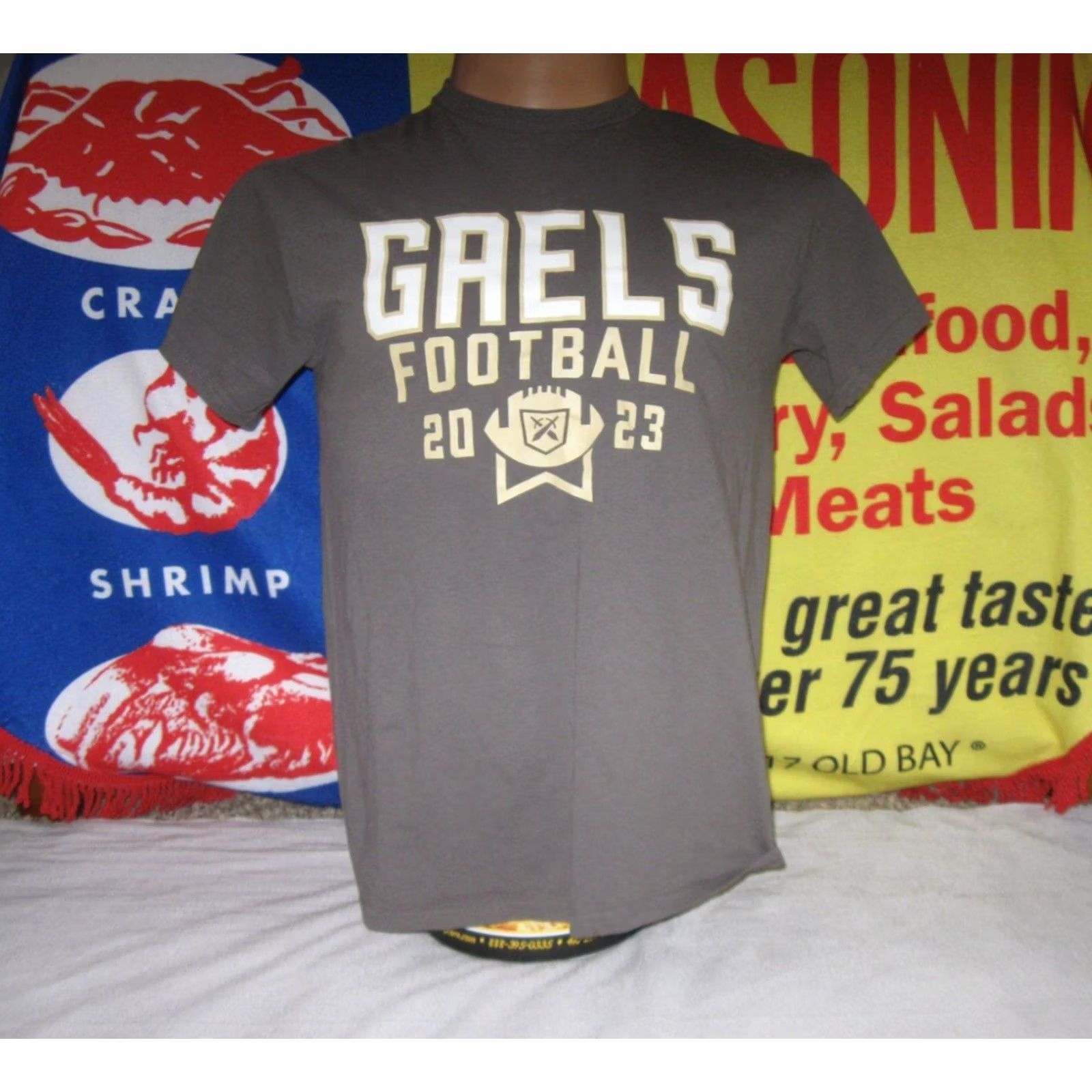 Gildan Item Specifications: Country of Origin: USA Size US M / EU 48-50 / 2 - 2 Thumbnail