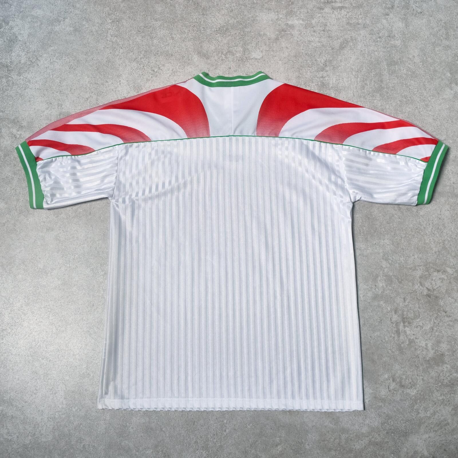 Puma 1995/96 Bulgaria Home Shirt Puma (L/XL) Size US L / EU 52-54 / 3 - 2 Thumbnail
