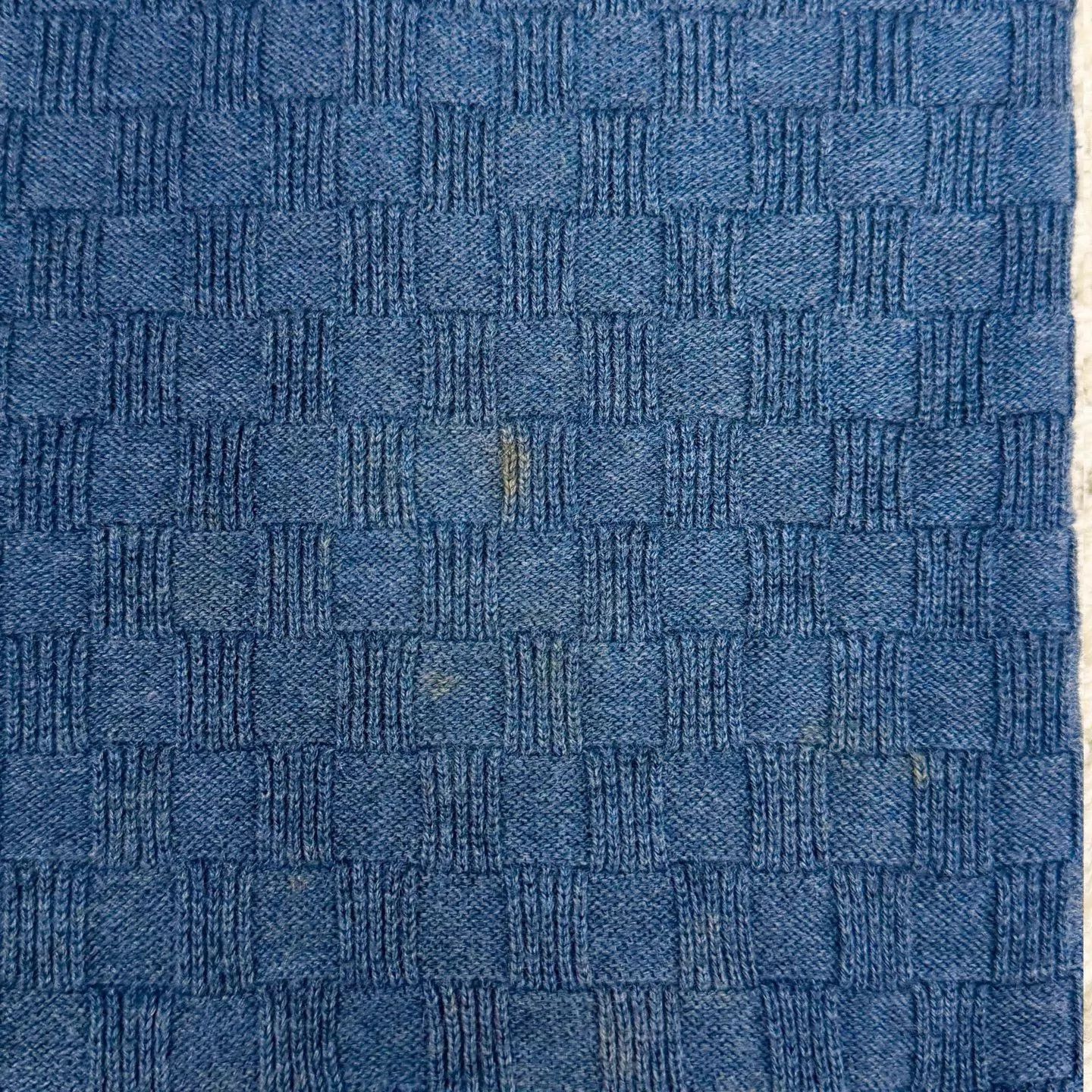 Louis Vuitton LV Navy All Over Monogram Hem Patch Logo Wool Sweater M Size US M / EU 48-50 / 2 - 5 Thumbnail