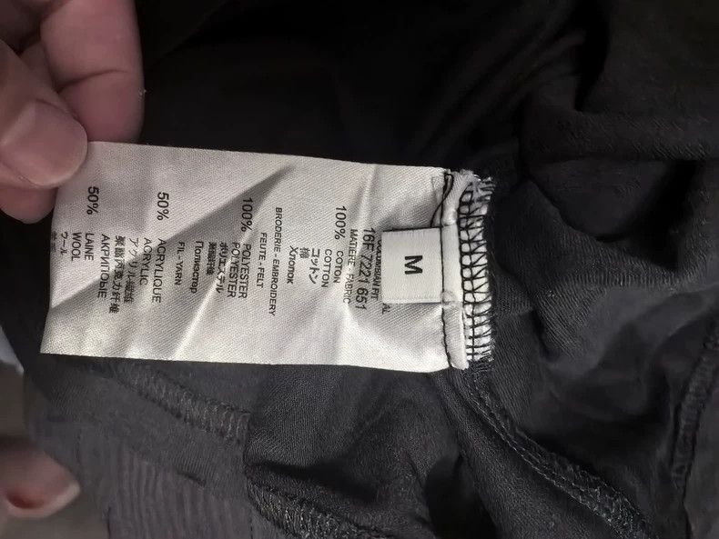 Givenchy Givenchy Five-Star Velvet Short-Sleeve, Size M Size US M / EU 48-50 / 2 - 5 Thumbnail