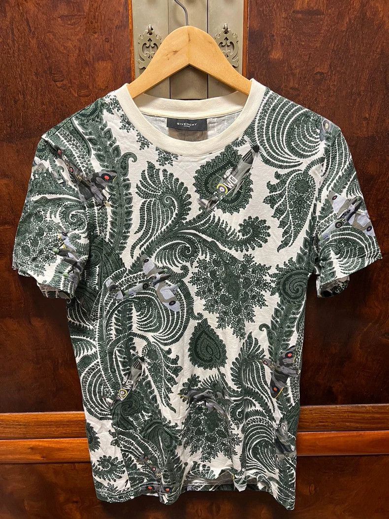 Givenchy Givenchy Vine Fighter Short Sleeve Size S Size US S / EU 44-46 / 1 - 1 Thumbnail