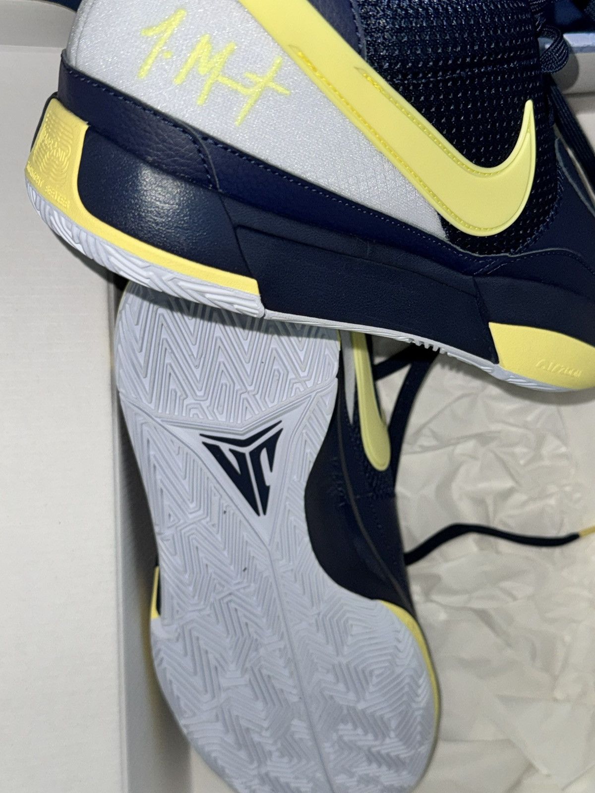 Nike × Other Brand New Ja Morant Midnight Navy Size US 12 / EU 45 - 1 Thumbnail