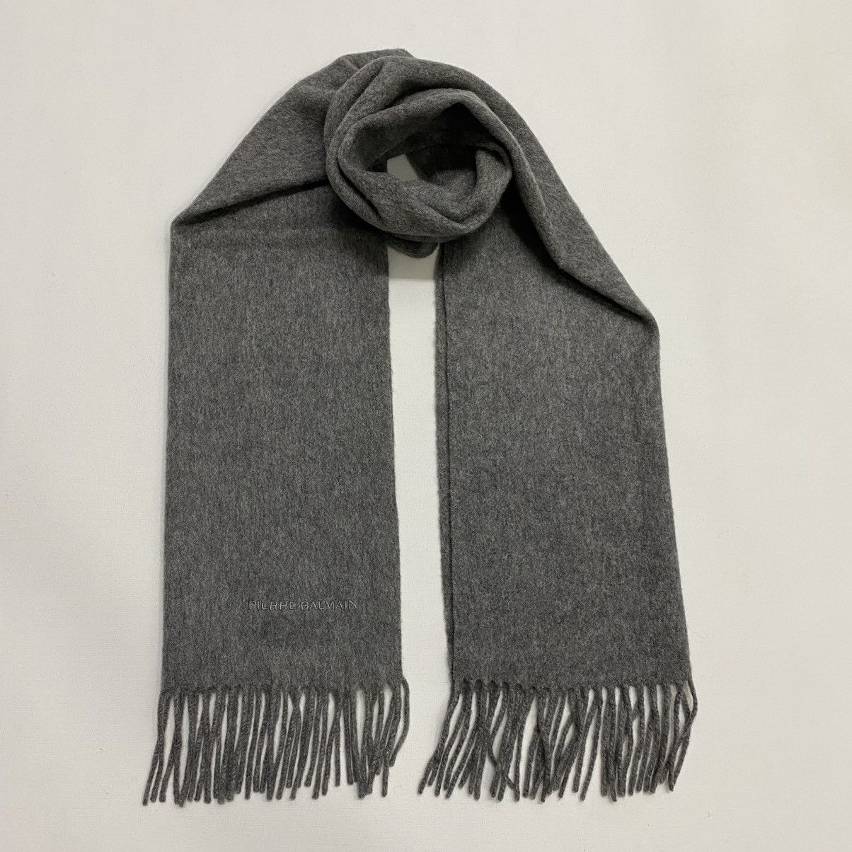 Pierre Balmain PIERRE BALMAIN SCARF MUFFLER LUX038 Size ONE SIZE - 1 Thumbnail