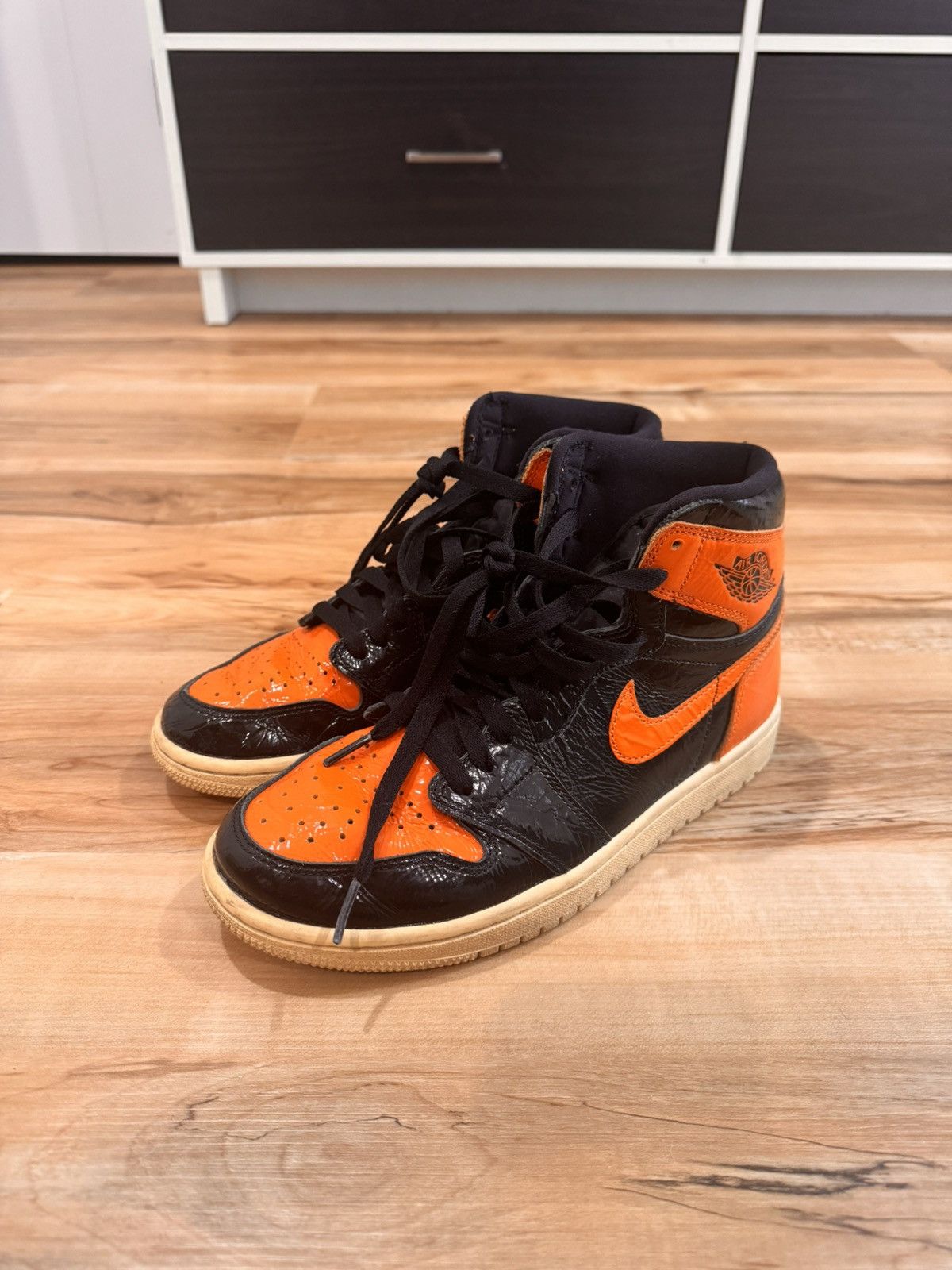Jordan Brand × Nike Nike Jordan 1 Retro High ‘Shattered Backboard 3’0’ NO BOX Size US 7 / EU 40 - 2 Thumbnail