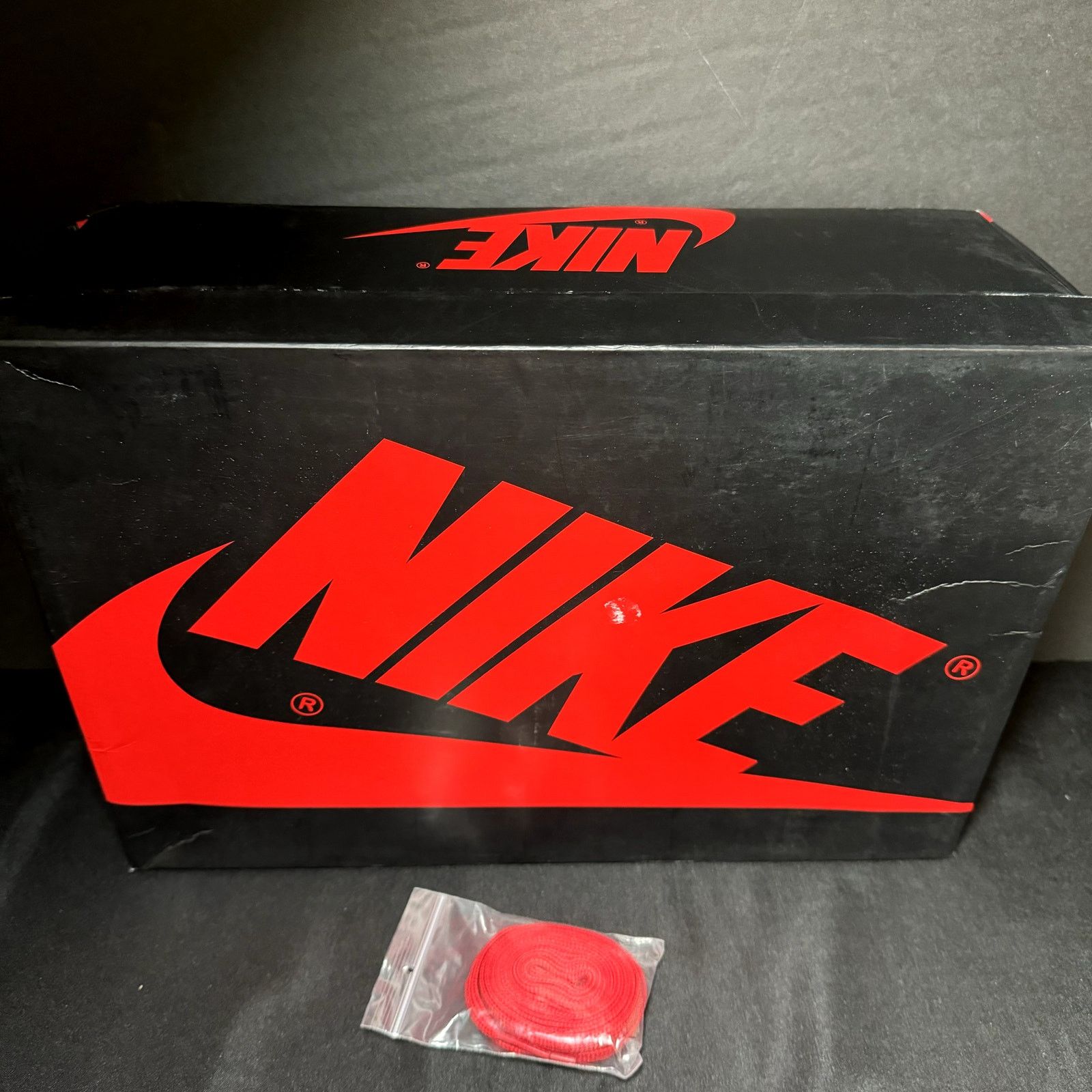 Jordan Brand × Nike Size 11 - Nike Air Jordan 1 Retro High OG NRG Homage to Home Size US 11 / EU 44 - 10 Thumbnail