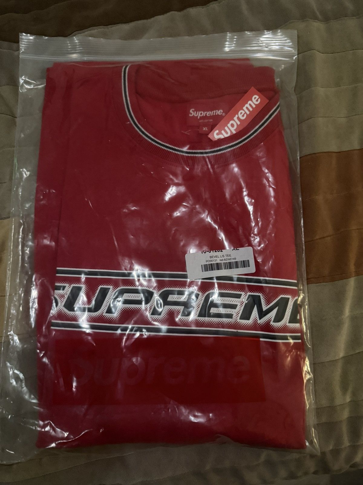 Supreme Supreme Bevel Long Sleeve Shirt Red Size US XL / EU 56 / 4 - 2 Thumbnail