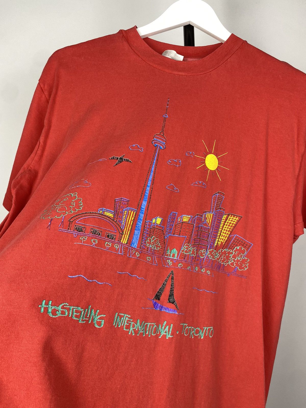 Vintage Vintage 90s Canada Toronto Big Graphic single stitch T-Shirt Size US XL / EU 56 / 4 - 7 Thumbnail