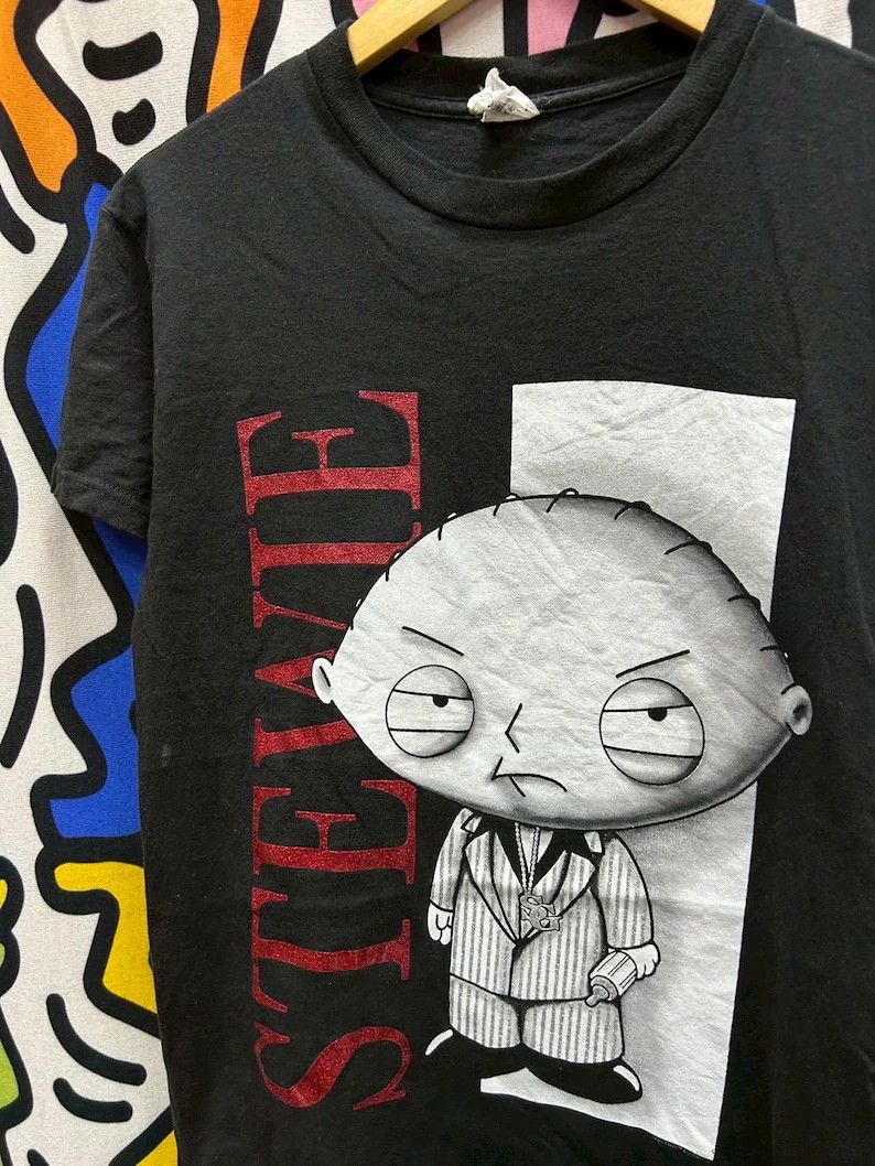 Vintage Vintage 2000s Family Guy tshirt size S Size US S / EU 44-46 / 1 - 1 Thumbnail