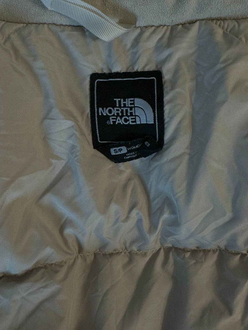 The North Face Vintage The North Face Puffer Vest 700 White Size S Size S / US 4 / IT 40 - 16 Thumbnail