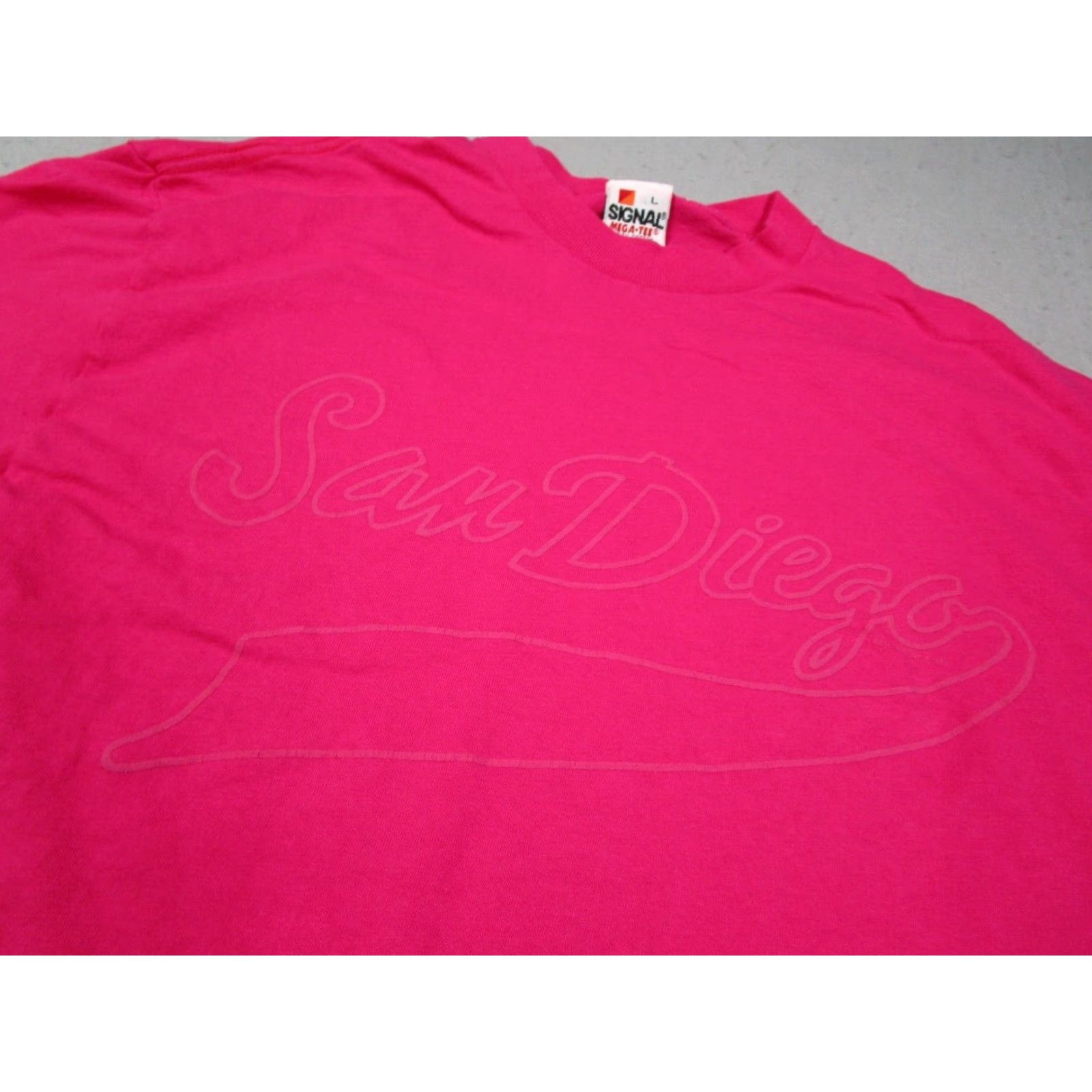 Vintage VINTAGE Signal Men's T-Shirt Large Pink 90s Beach Bohemian Retro Cotton Short Sleeve Size US L / EU 52-54 / 3 - 2 Thumbnail
