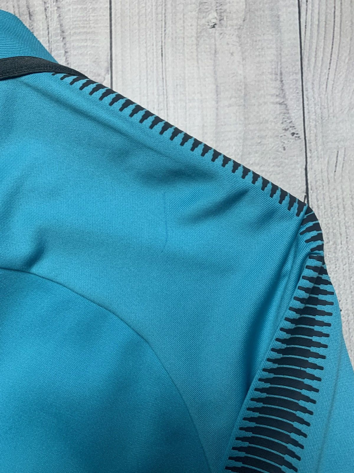 Nike × Vintage Vintage Nike Chelsea soccer sweatshirt blue size M Size US M / EU 48-50 / 2 - 10 Thumbnail