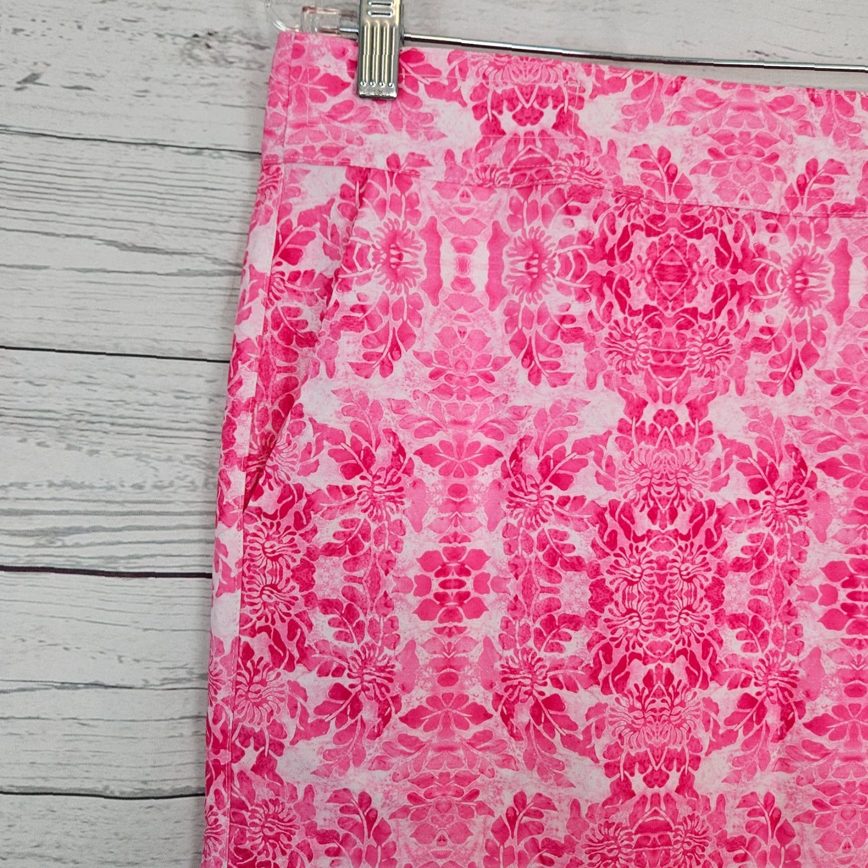 Pinko Rip Skirt Wrap Skirt Womens Medium Pink Floral Knee Length Pockets 3 Size 32" / US 10 / IT 46 - 2 Thumbnail