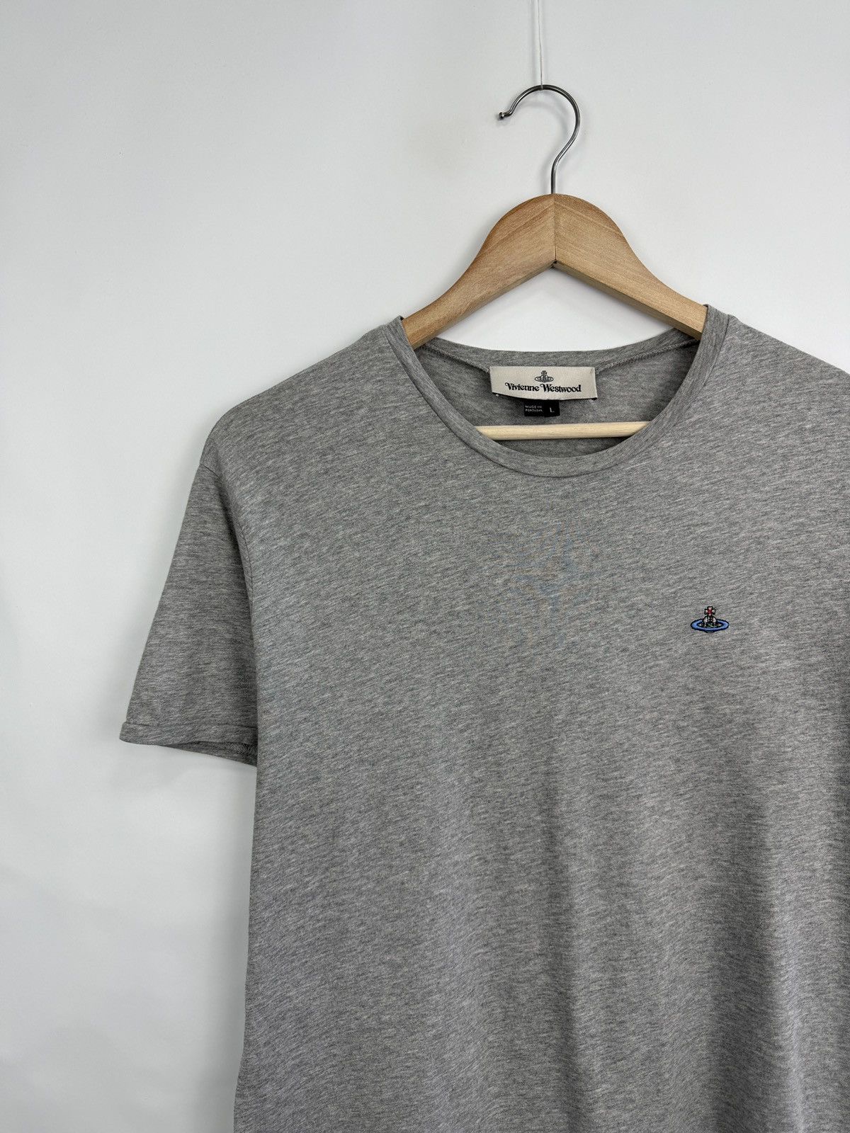 Vivienne Westwood Vivienne Westwood Luxury T-Shirt Rare Retro Hype Y2K Size US L / EU 52-54 / 3 - 2 Thumbnail