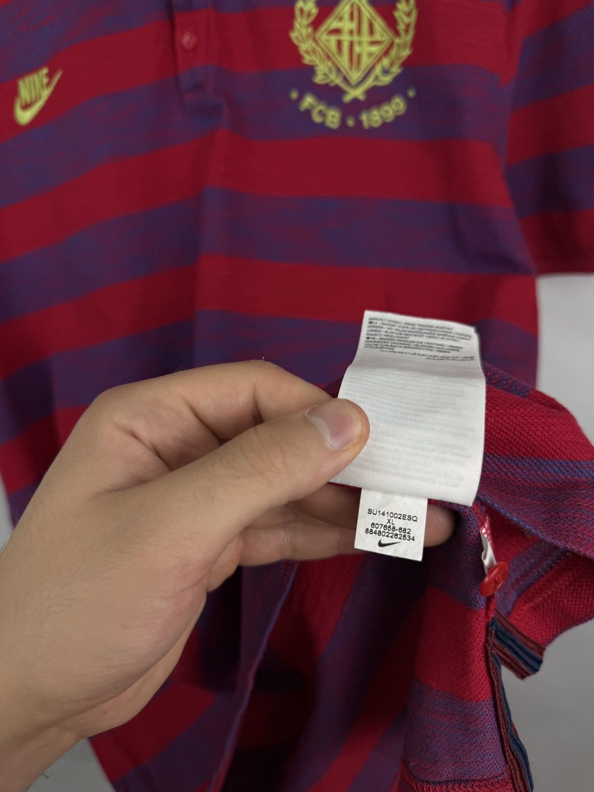 Nike 🇪🇸 Vintage Y2K Nike F. C. Barcelona Soccer Polo T-Shirt Rare Size US XL / EU 56 / 4 - 8 Thumbnail