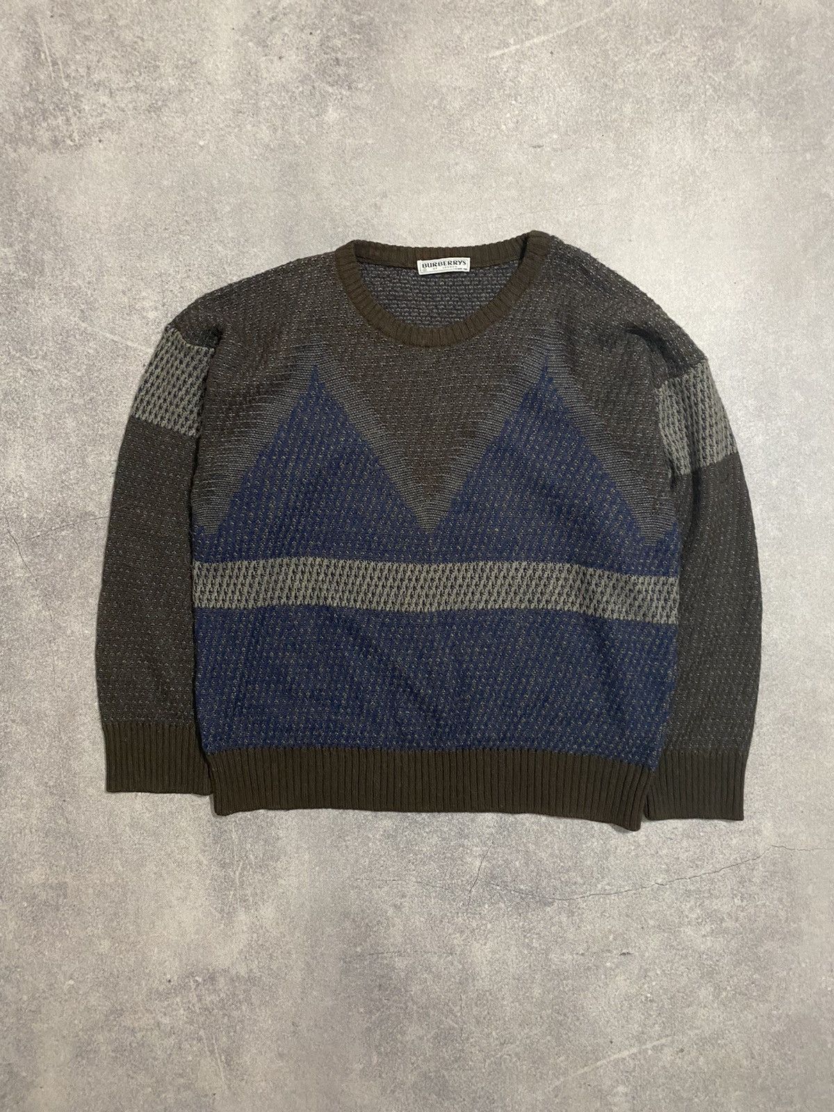 Burberry × Vintage Vintage 90’s Burberrys Wool Sweater Made in Spain Size US L / EU 52-54 / 3 - 1 Thumbnail