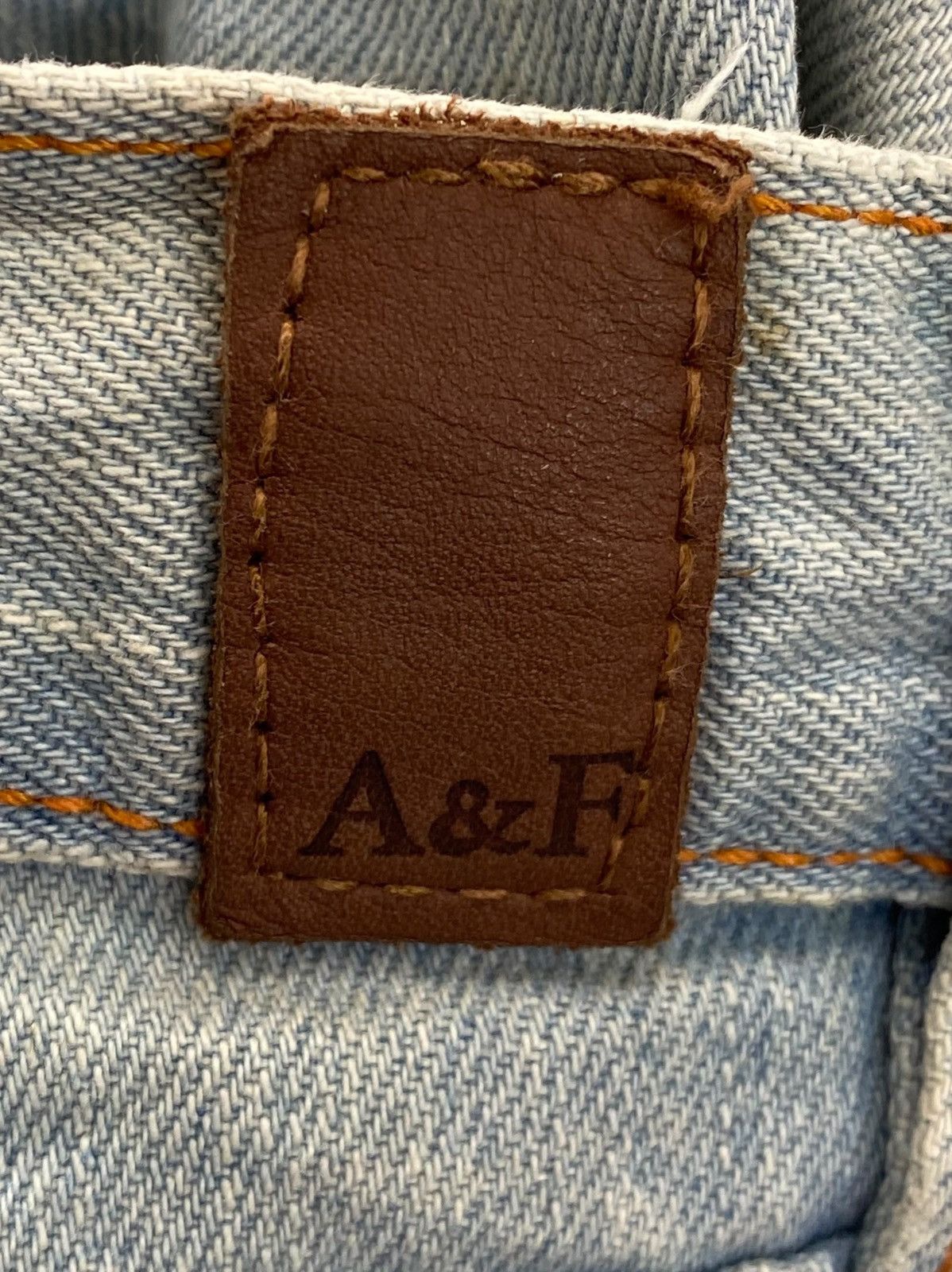 Abercrombie & Fitch Abercrombie & Fitch Distressed Style Boot Cut Jeans Size US 32 / EU 48 - 11 Thumbnail