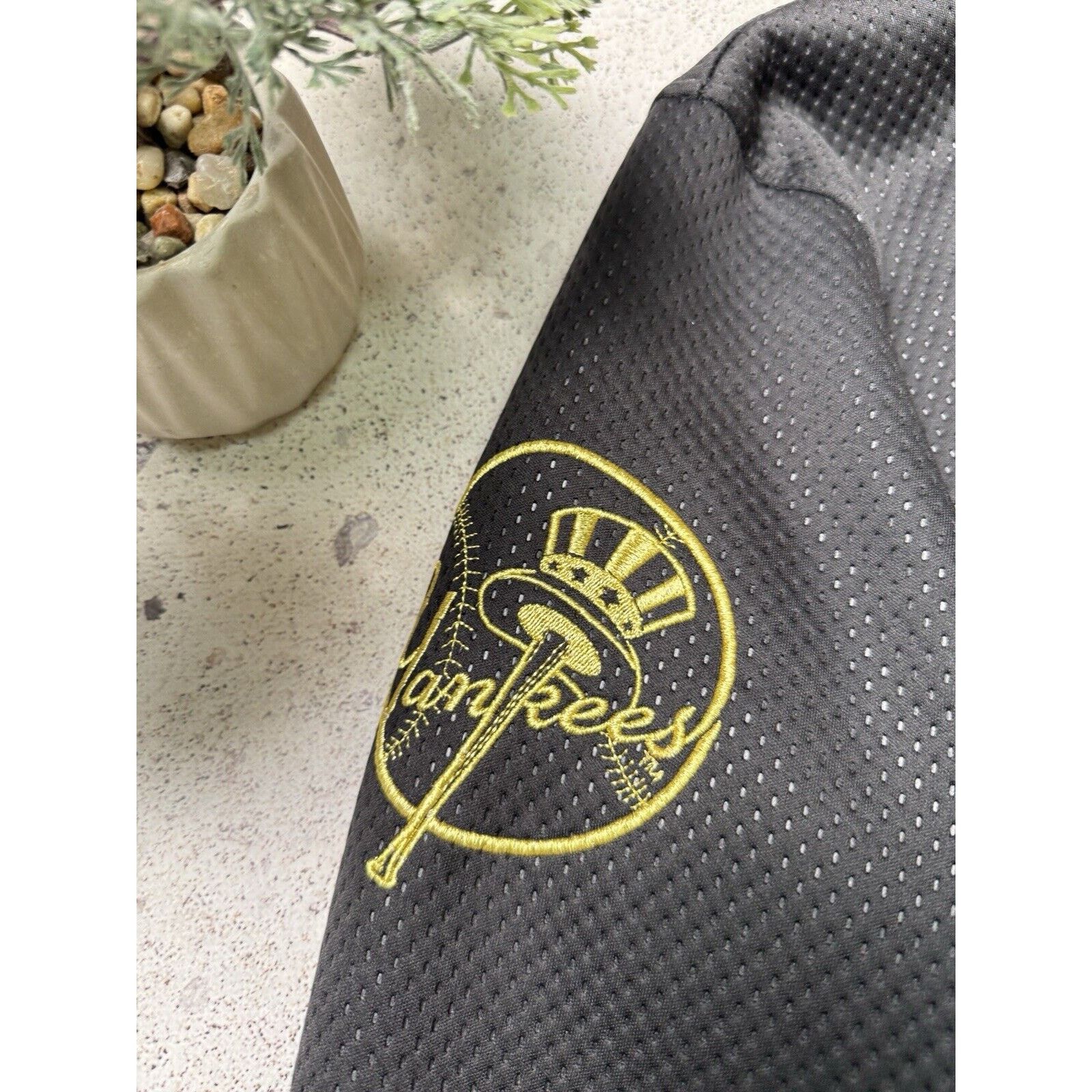 Vintage Majestic New York Yankees Bomber Jcaket Size S Black