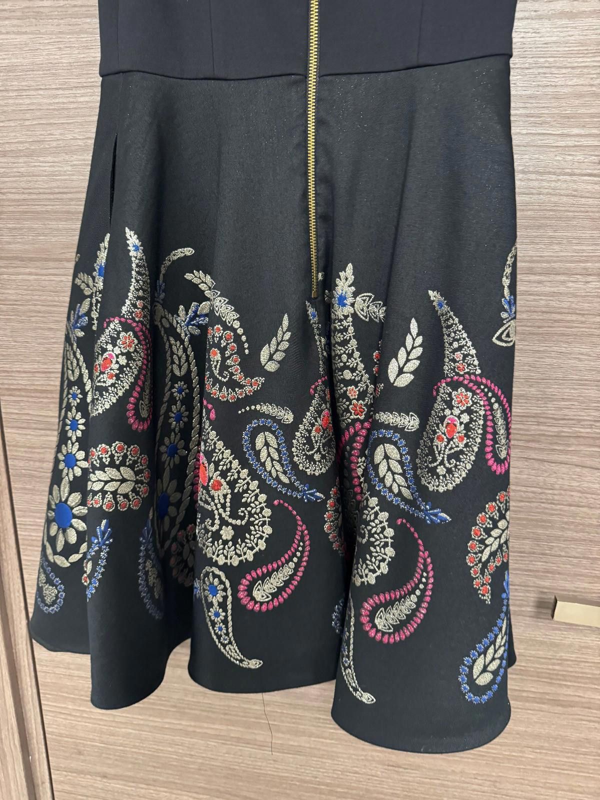 Ted Baker Ted Baker ADZE Bardot Black Skater Dress Paisley Size 2 Size XS / US 0-2 / IT 36-38 - 6 Thumbnail
