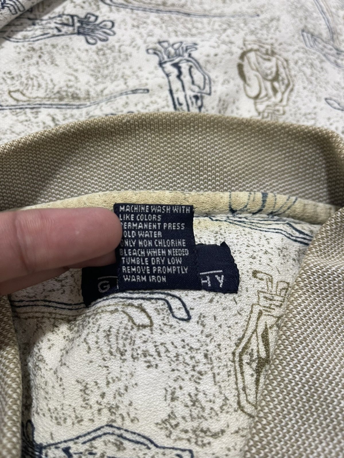Givenchy Rare Vintage GIVENCHY Golf Active Wear Full All Over Print Size US M / EU 48-50 / 2 - 5 Thumbnail