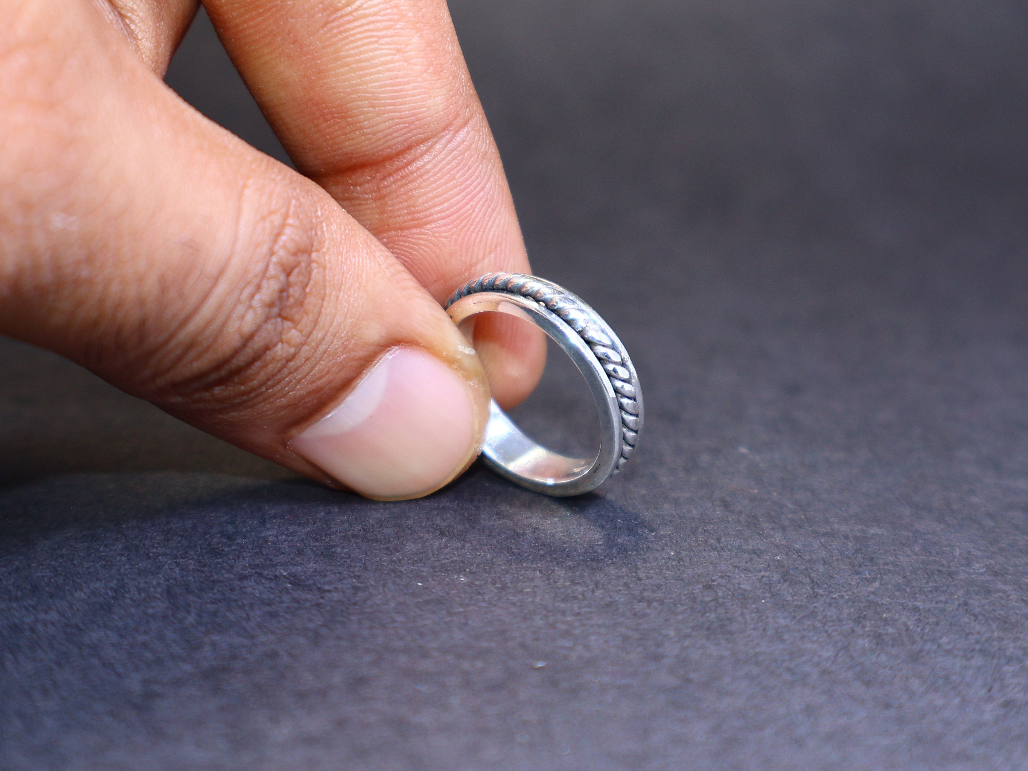 Handmade Spinner Band Ring, 925 Sterling Silver, Handmade Unisex Band Size ONE SIZE - 4 Thumbnail