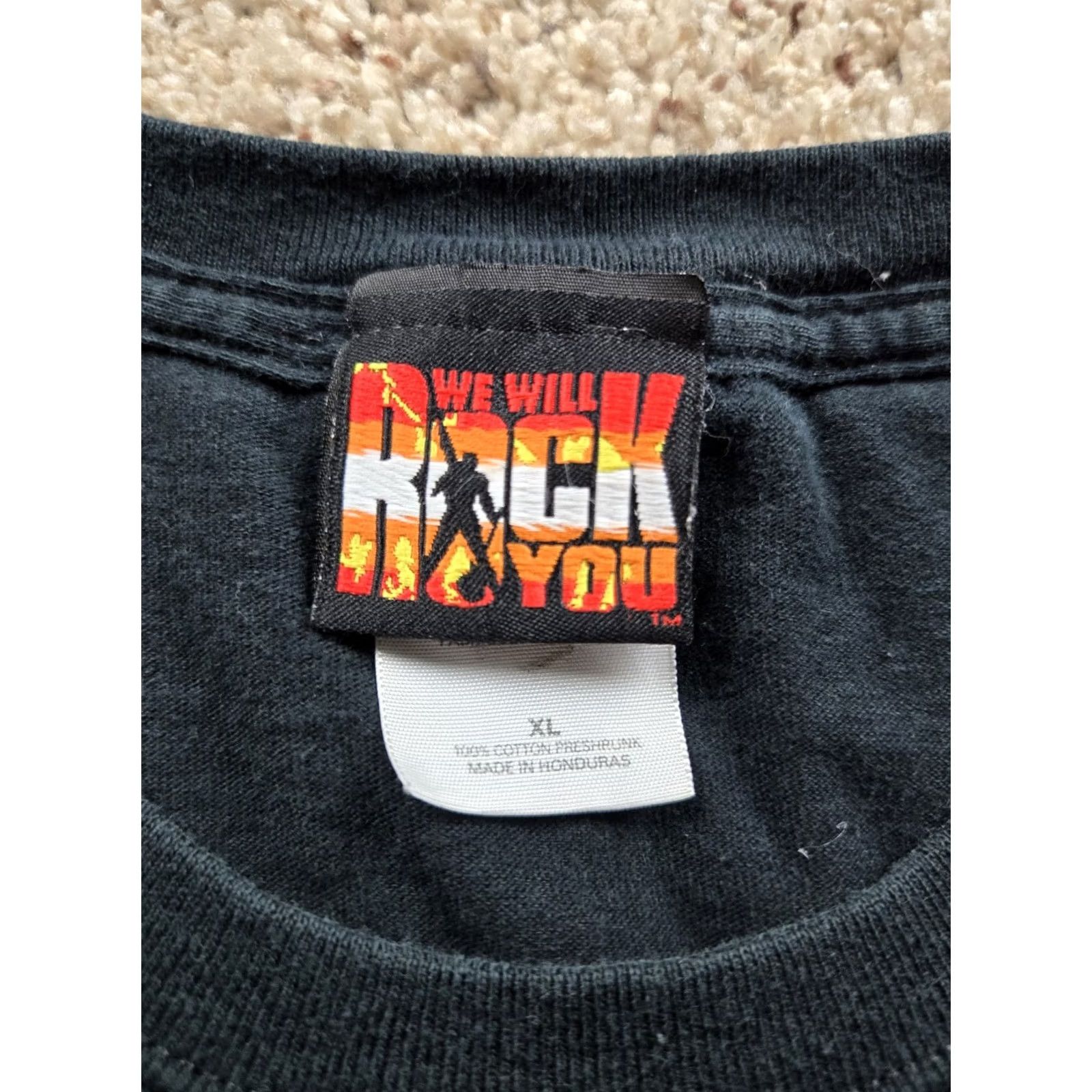 Vintage VINTAGE Queen Shirt Mens Large Black We Will Rock You Graphic Y2K Short Sleeve Size US L / EU 52-54 / 3 - 3 Thumbnail