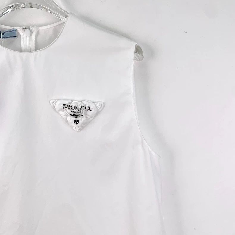 Prada Prada White triangle cotton round-neck sleeveless shirt ve Size XS / US 0-2 / IT 36-38 - 3 Thumbnail