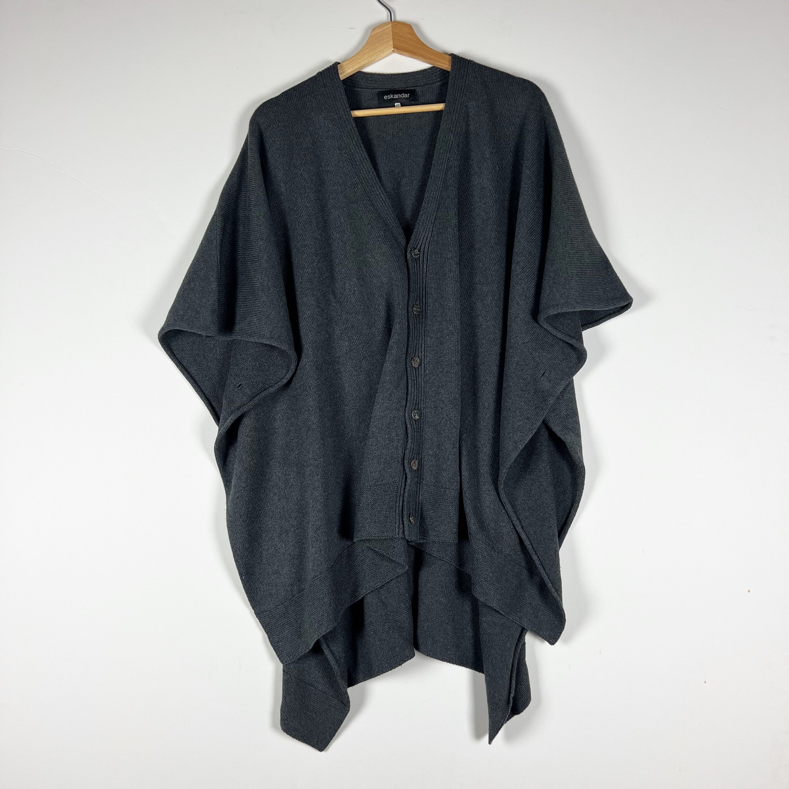 eskandar Eskandar 100% Silk Knit Stretch V Neck Size L / US 10 / IT 46 - 1 Thumbnail